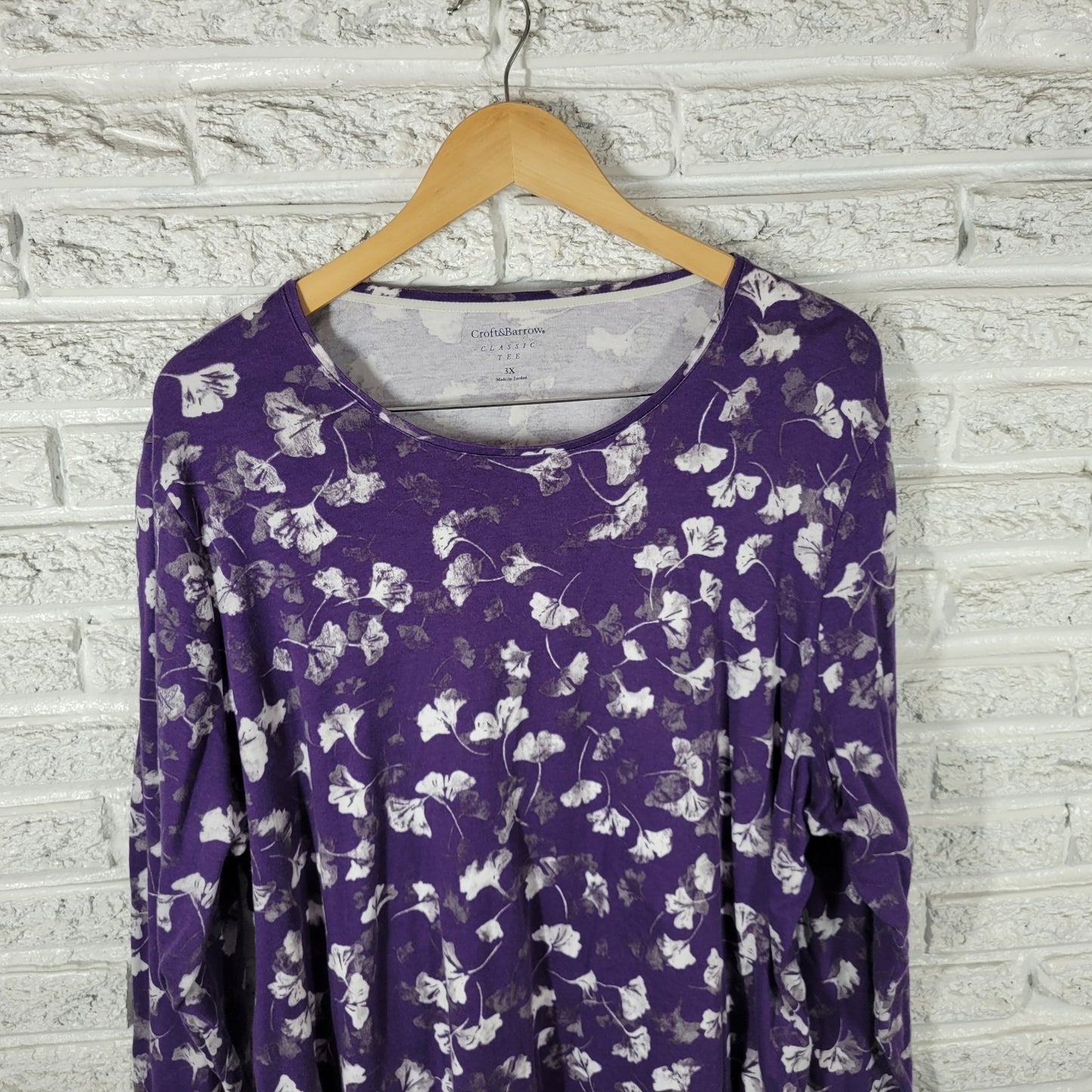 Croft Barrow Womens Top 3X Plus Tee Classic Purple Gray Floral Cotton Comfy