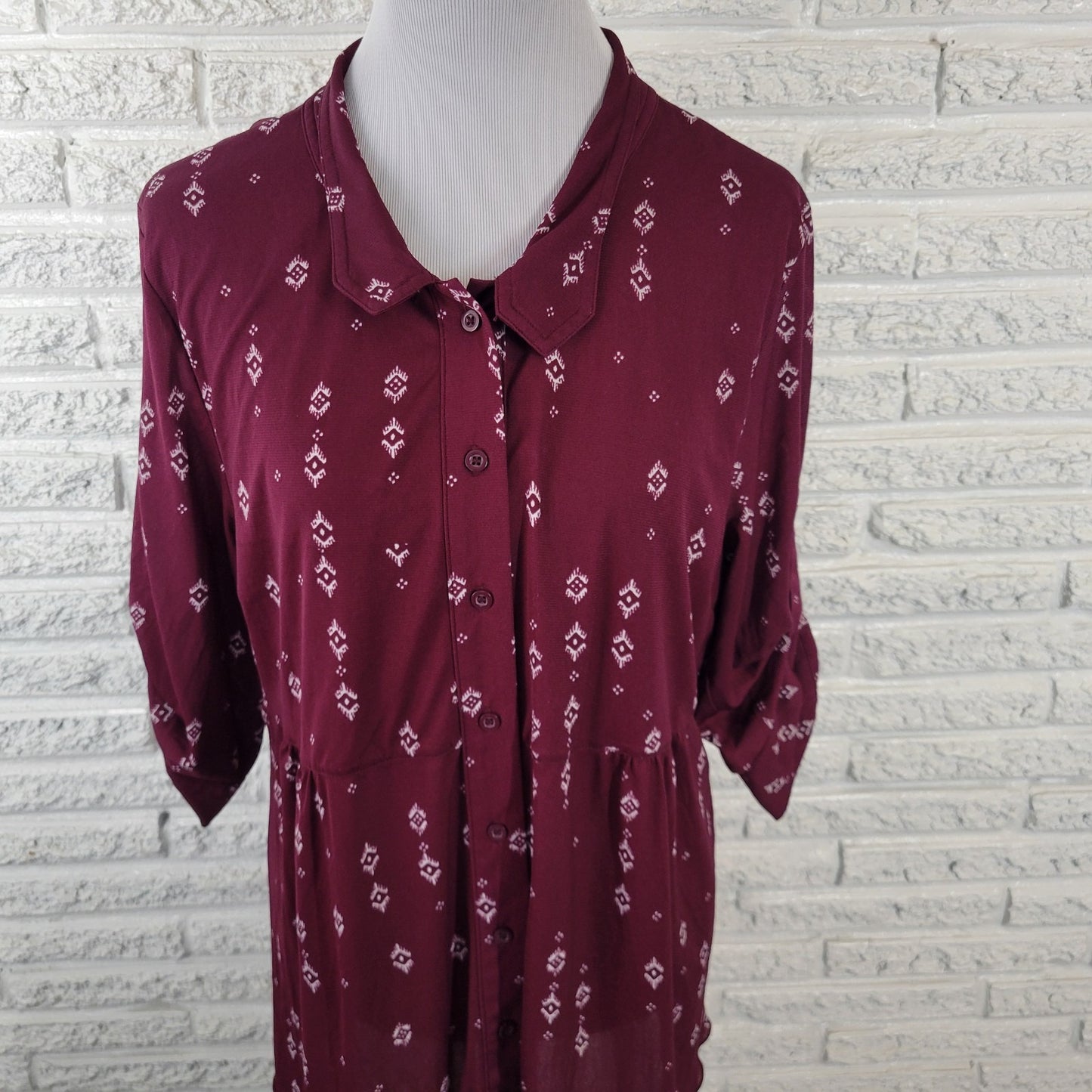 Style Co Womens Top Extra Large Roll Tab Sleeve Burgundy Geometric Nylon Button