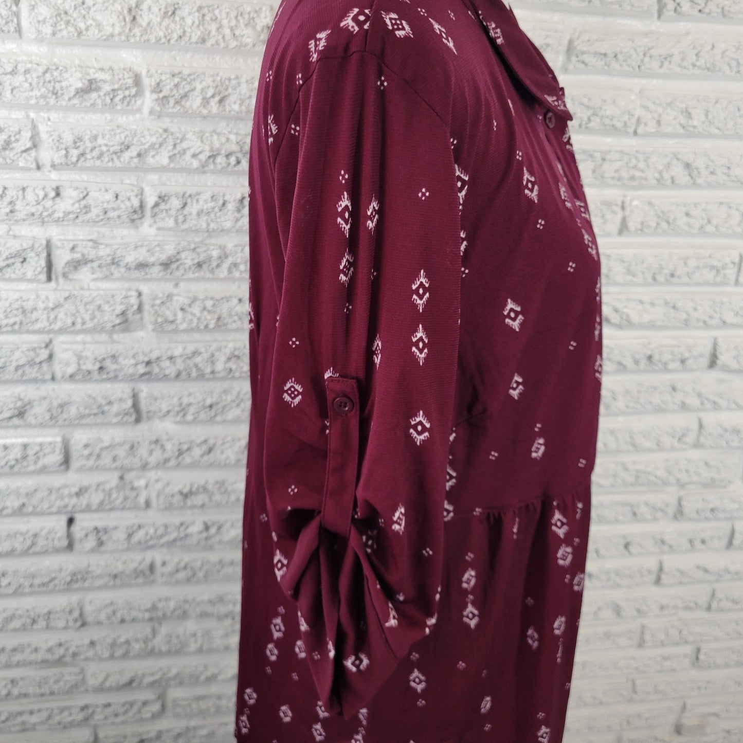 Style Co Womens Top Extra Large Roll Tab Sleeve Burgundy Geometric Nylon Button