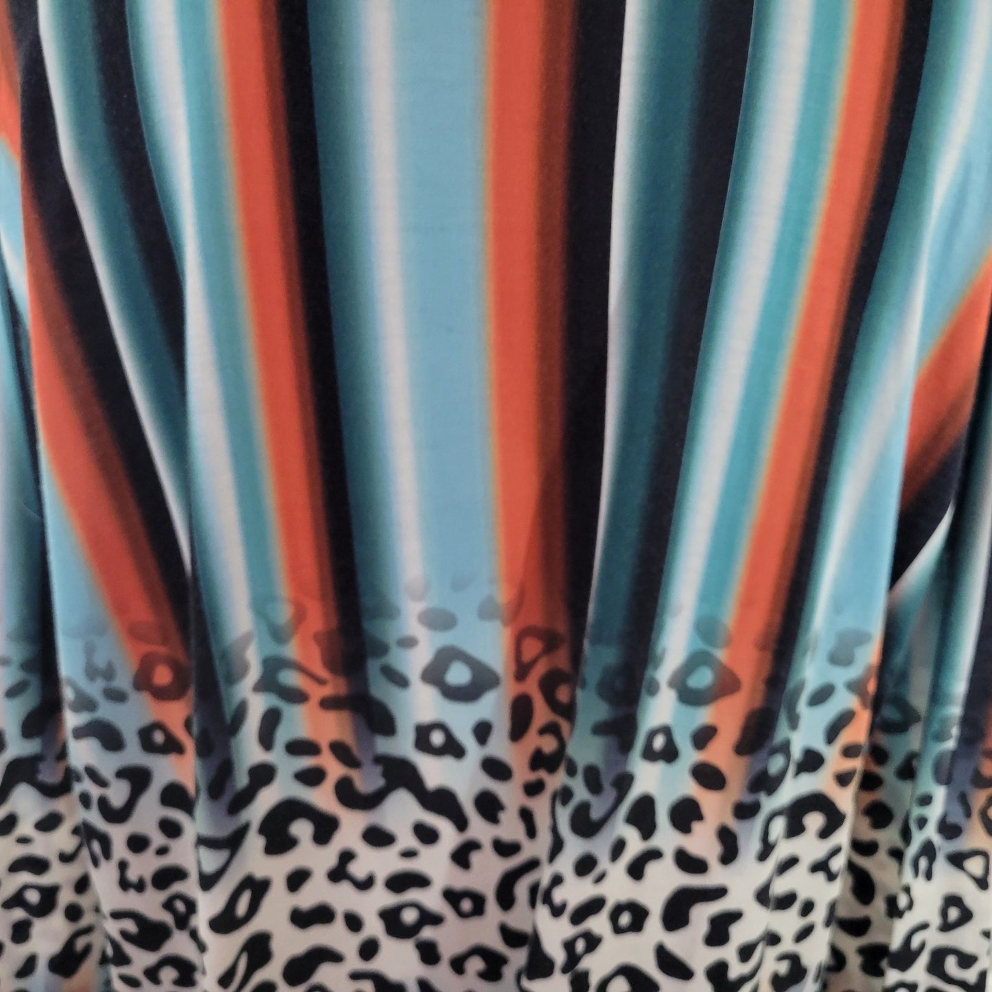 Southern Stitch Womens Top 2XL Plus Tunic Red Blue Watercolor Poly Blend Keyhole