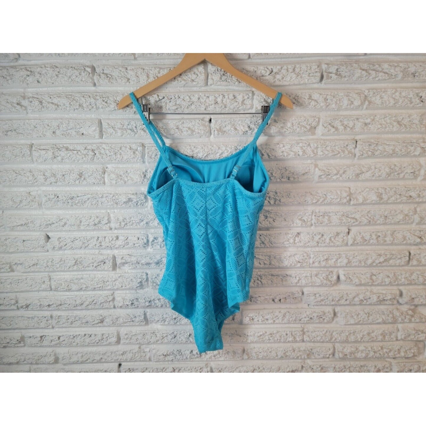 Catalina Womens Swimsuit Extra Large 16 18 One Piece Bra Spaghetti Blue Eyelet