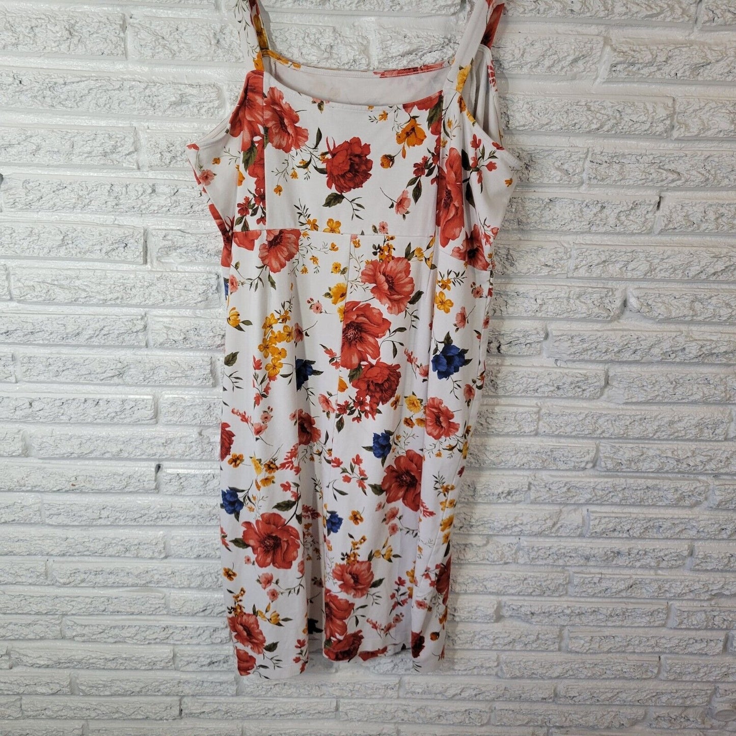 Forever 21 Womens Dress 3X Plus Sleeveless Shift Red Floral Square Neck Casual