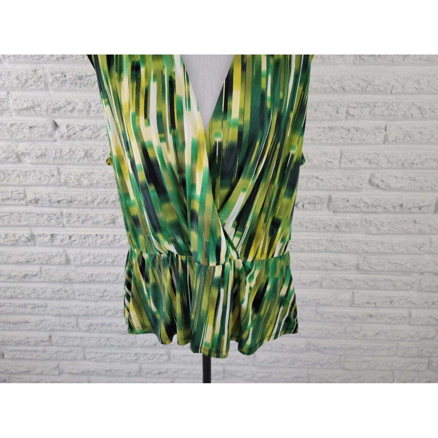 Worthington Womens Top 1X Plus Sleeveless Draped Neck Green Watercolor Office