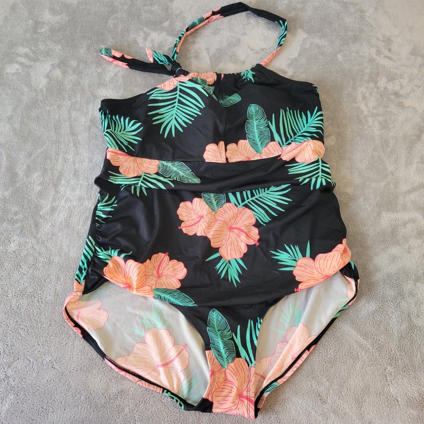 Crane Womens Swimsuit XXL Plus One Piece Halter Pink Black Floral Bra Keyhole