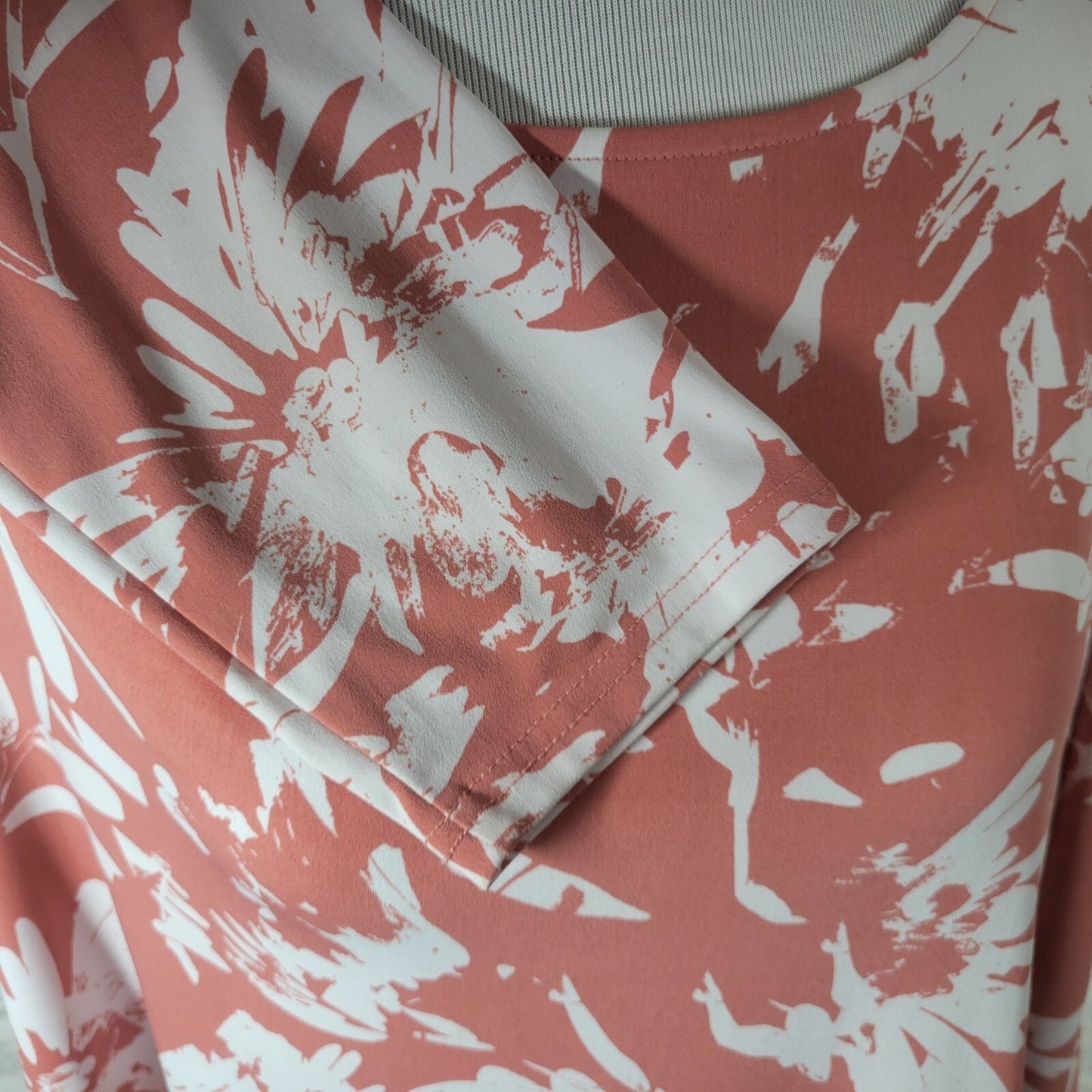 Alfani Womens Top 0X Plus Tunic Long Sleeve Pink White Watercolor Poly Blend