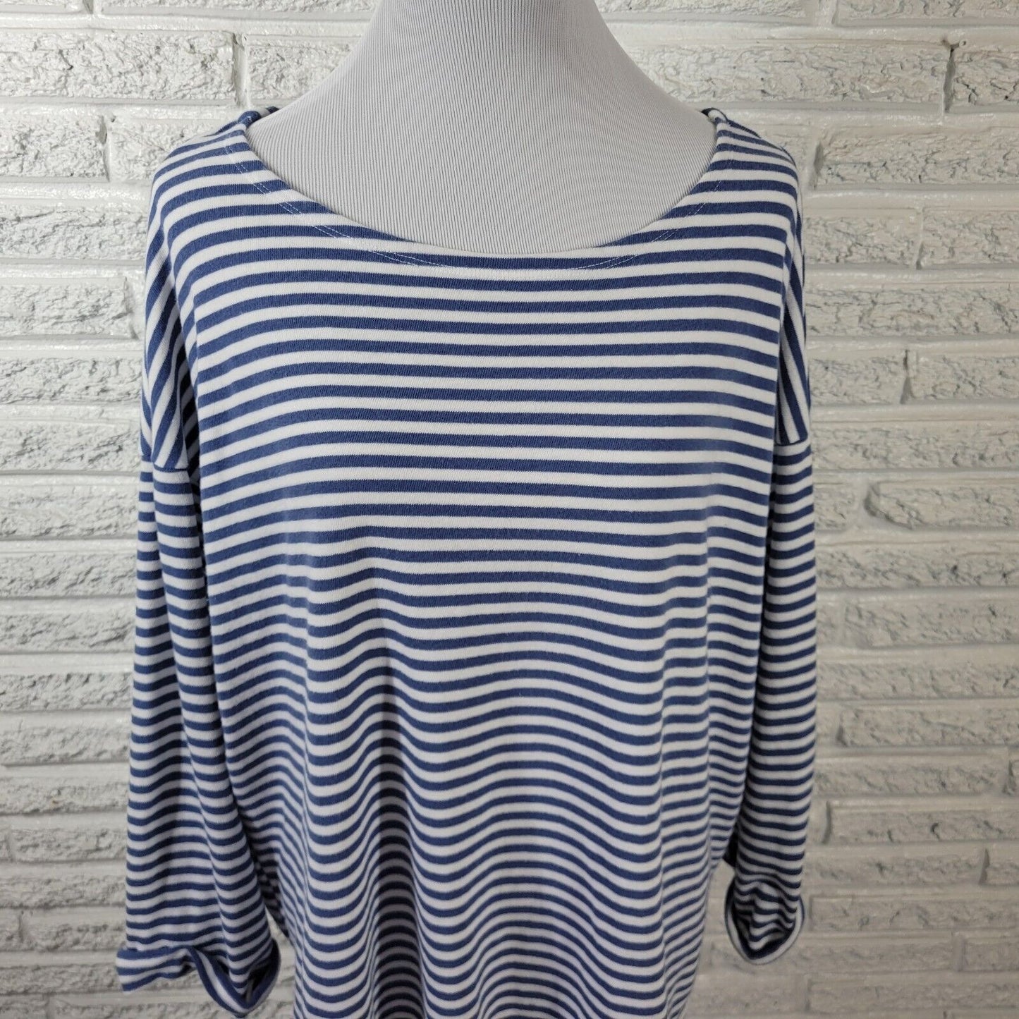 Old Navy Women Top XXL Tee Knit Cuff Sleeve Blue Stripe Cotton Blend Lightweight