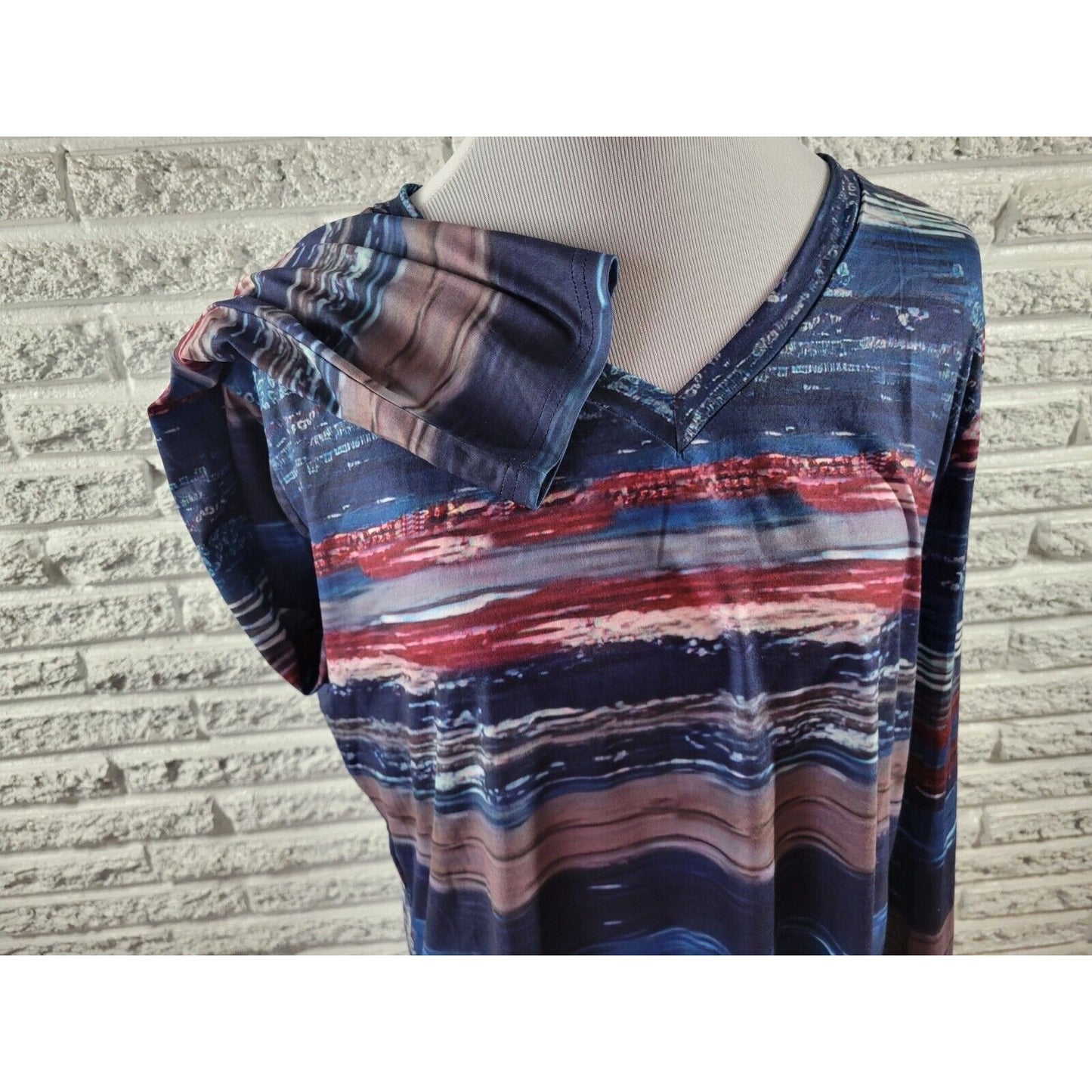 Emery Rose Women Top 1XL Plus Tee Tunic Long Sleeve Blue Watercolor Poly Blend