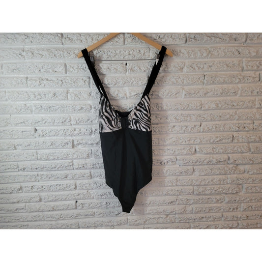 Catalina Womens Swimsuit 3X 22W 24W Plus One Piece Animal Print Bra Cross Back