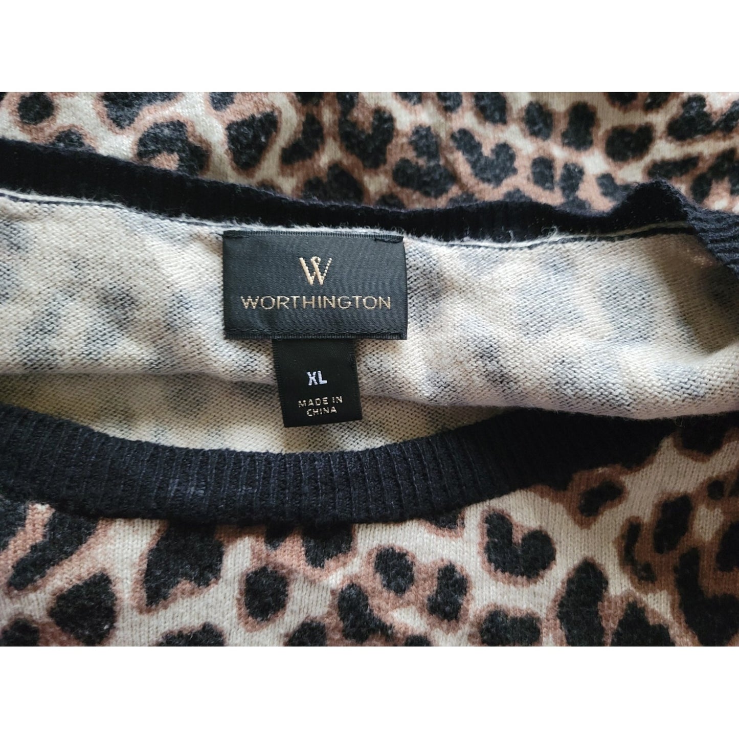 Worthington Womens Top Extra Large Pullover Knit Long Sleeve Tan Animal Print