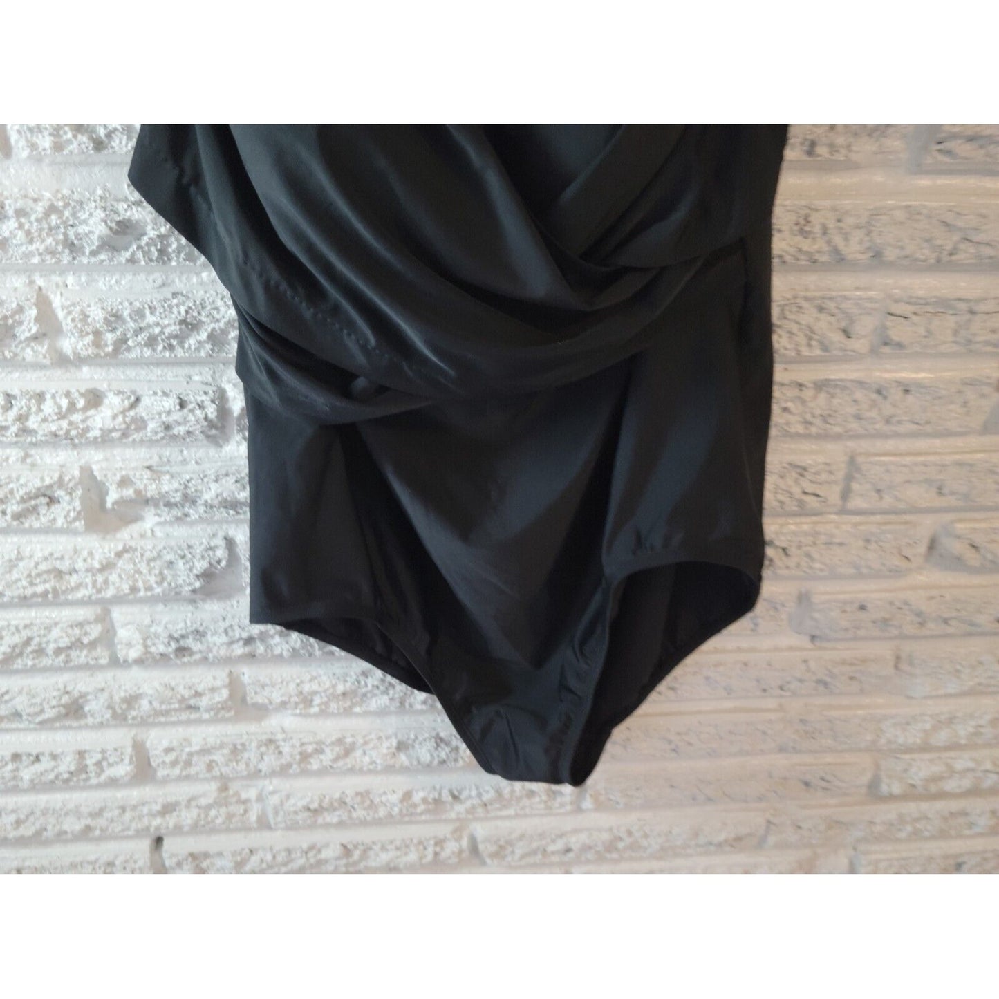 Time Tru Womens Swimsuit 2X 20W 22W One Piece Halter Black Built in Bra VNeck