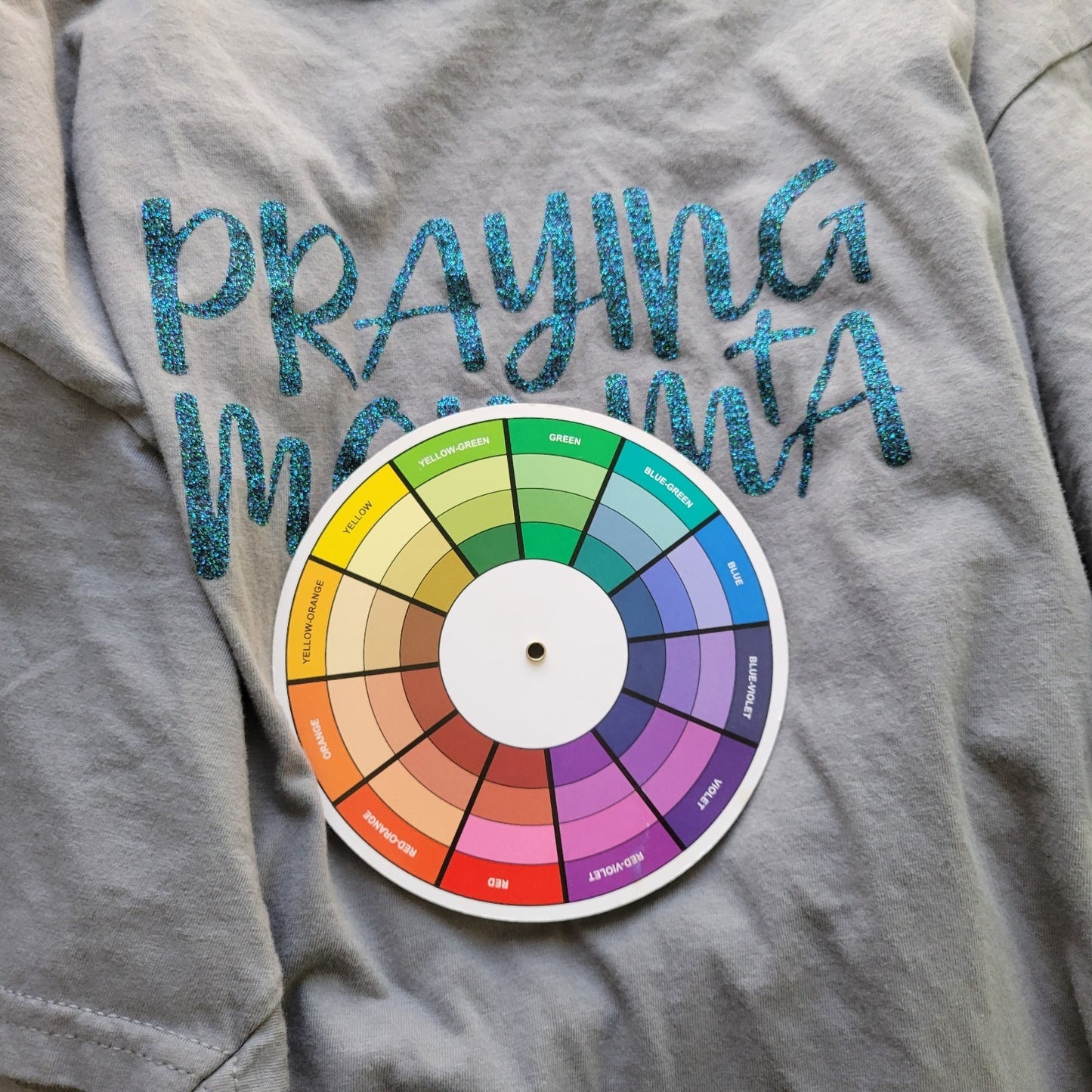 Womens Top XL Tee Short Sleeve Gray Praying Mama Glitter Christian Cotton