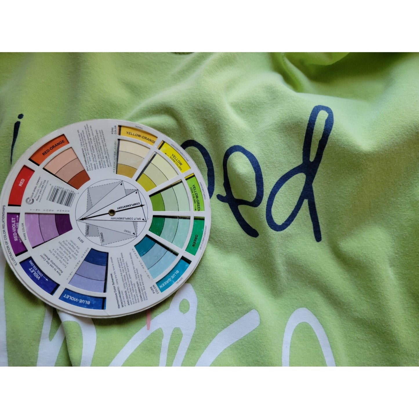 NASA Kennedy Center Adult Top Extra Large XL Tee Green I Need Space Cotton Crew