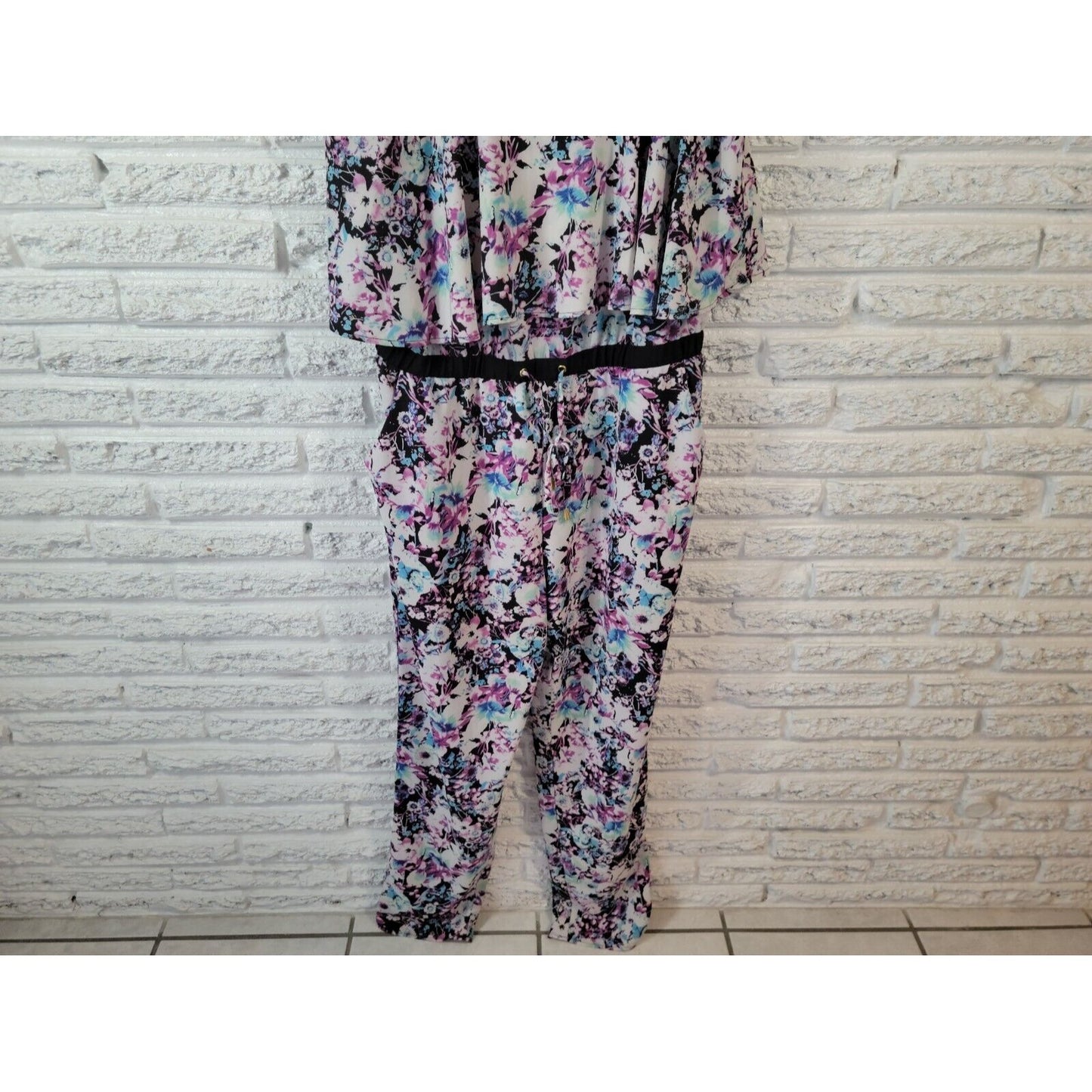Marilyn Monroe Womens Jumpsuit Extra Large Spaghetti Strap Purple Floral Casual