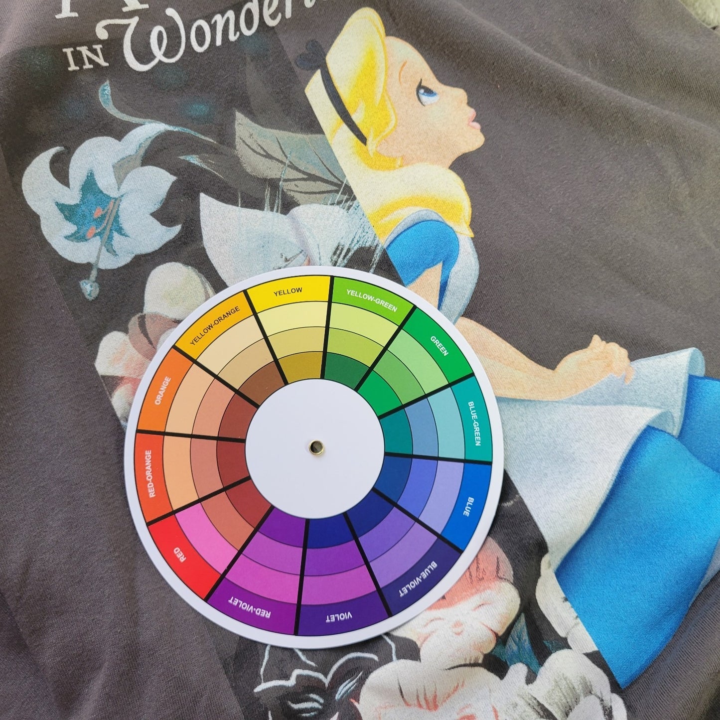 Disney Alice in Wonderland Womens Top XXL Plus Tee Sleeveless Green Cotton Blend