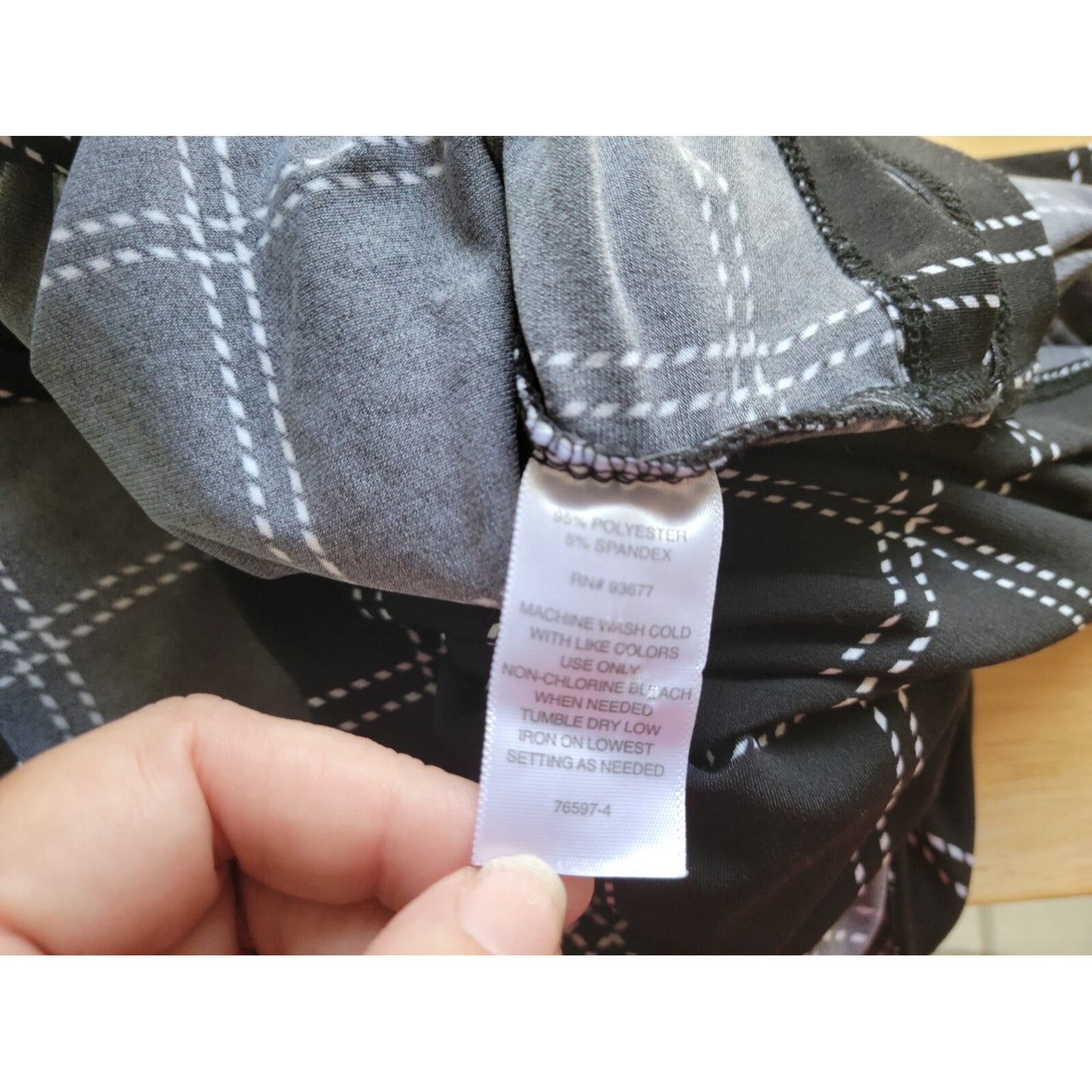 Liz Claiborne Womens Top XXL Plus Sleeveless Wrap Checkerboard Plaid Office