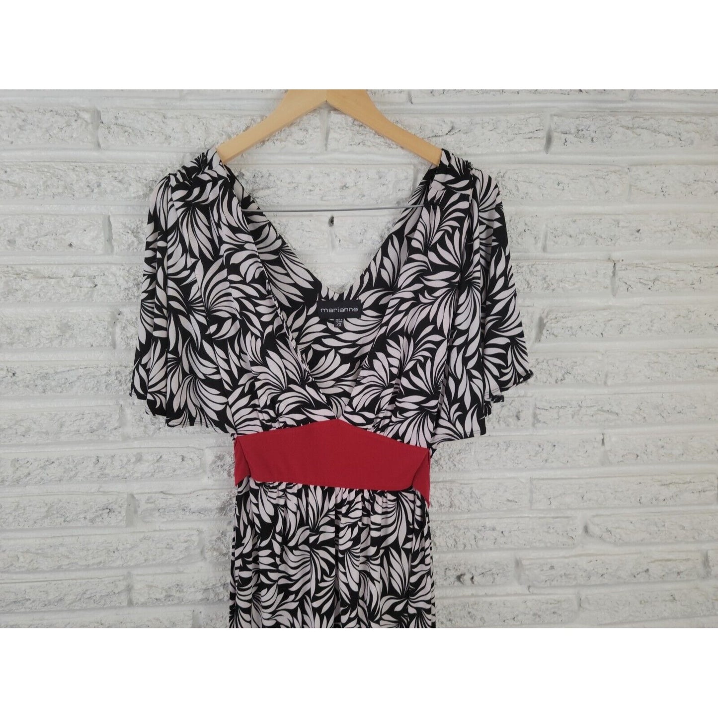 Marianne Womens Dress 2X Plus Midi Fit Flare Batwing Sleeve Black Floral Sash