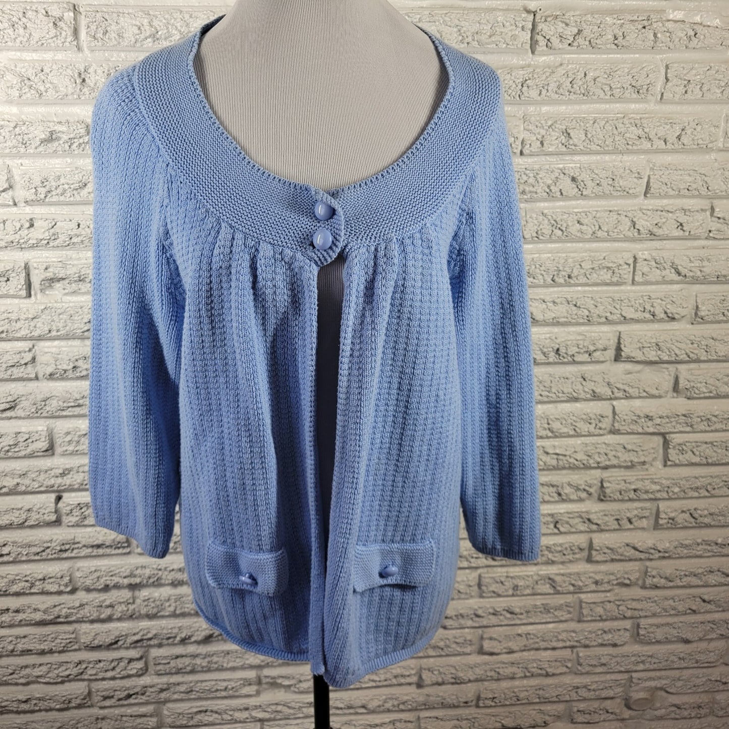 Croft Barrow Womens Sweater Extra Large XL Two Button Faux Pockets Cotton Blue