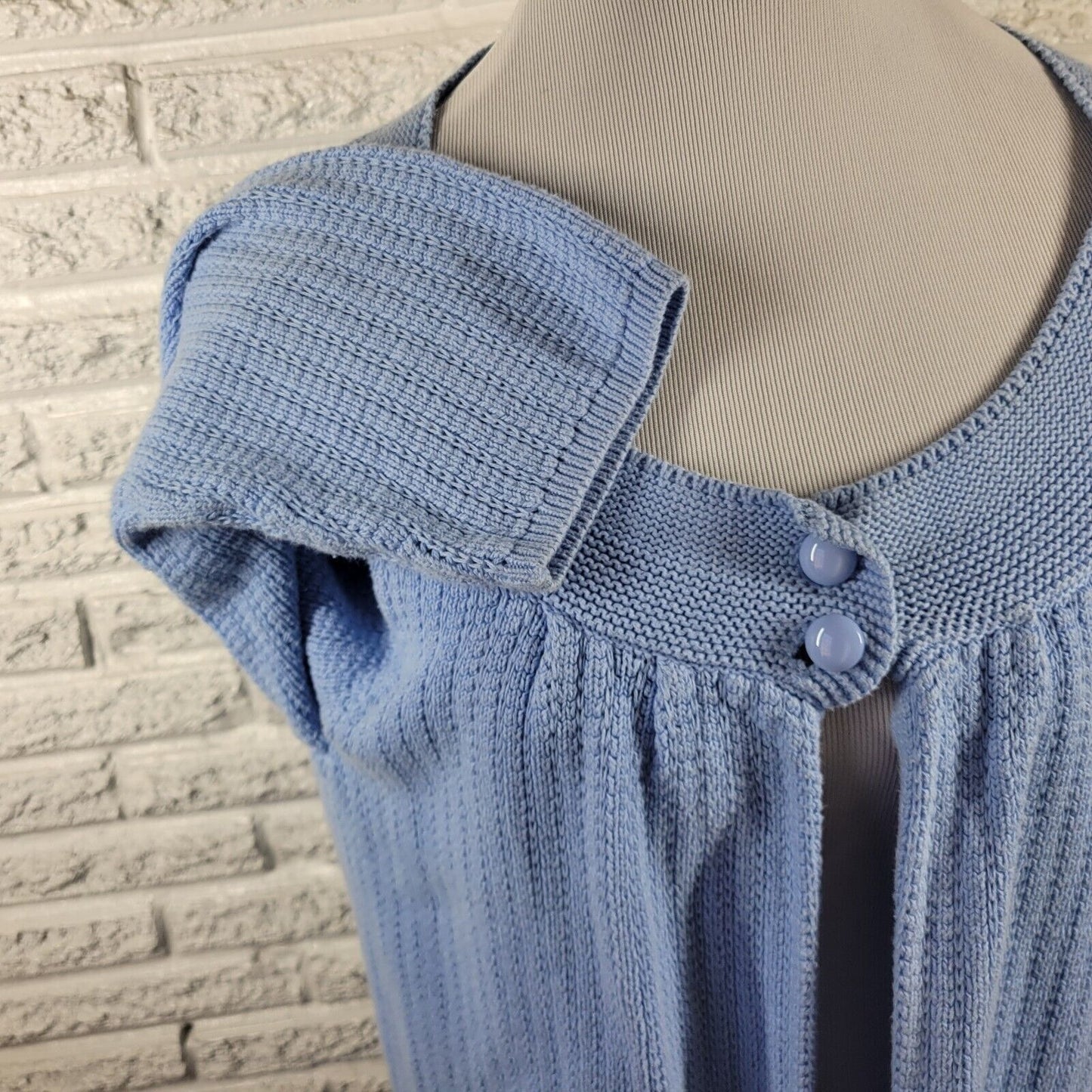 Croft Barrow Womens Sweater Extra Large XL Two Button Faux Pockets Cotton Blue