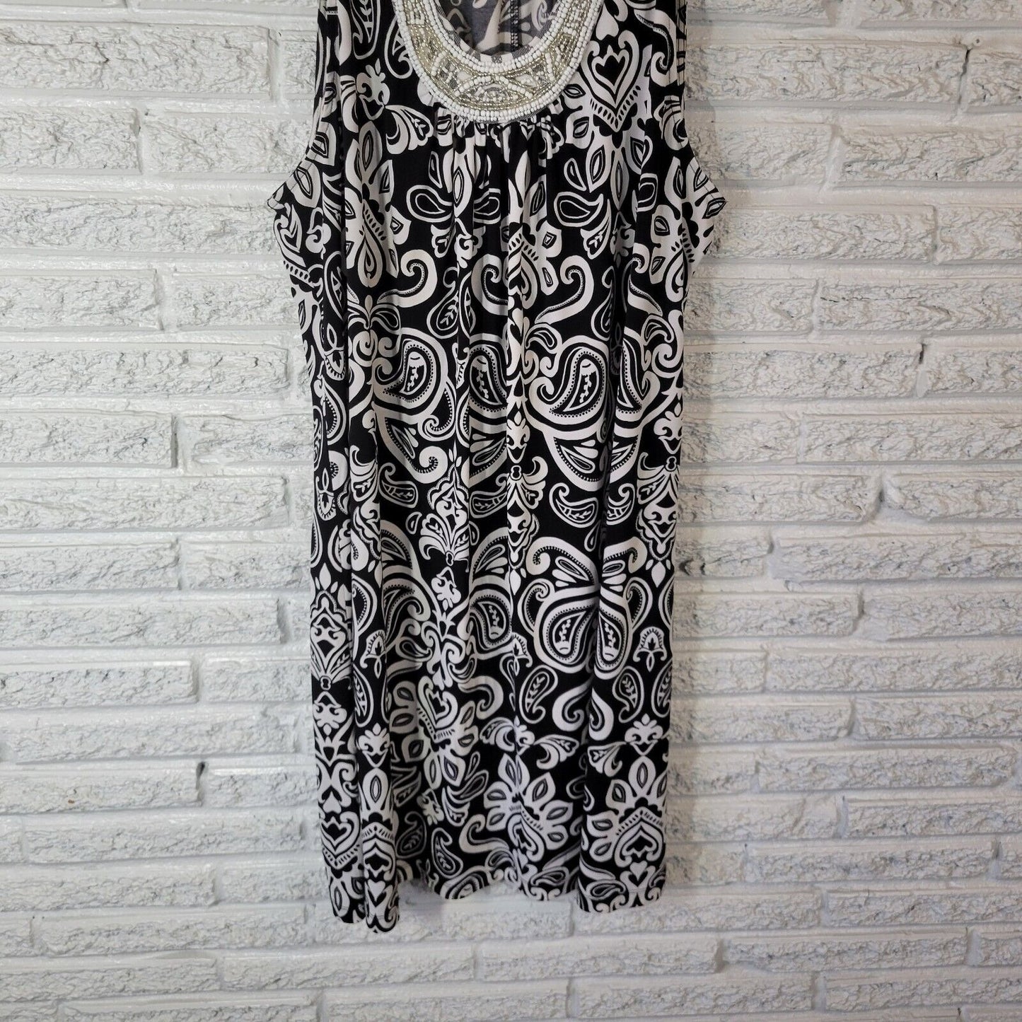 Apt 9 Womens Dress 1X Plus Tank Mini Black White Paisley Poly Blend Beaded Comfy