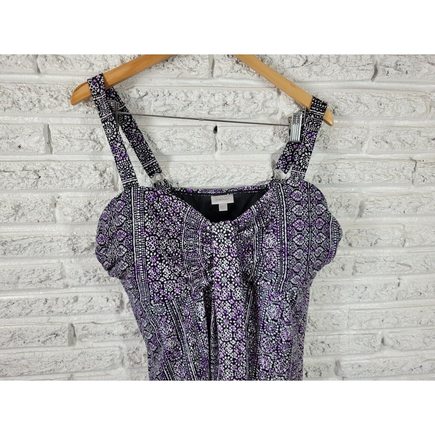 Avenue Womens Swim Top 22W Adjustable Wide Strap Sleeveless Bra Black Geometric