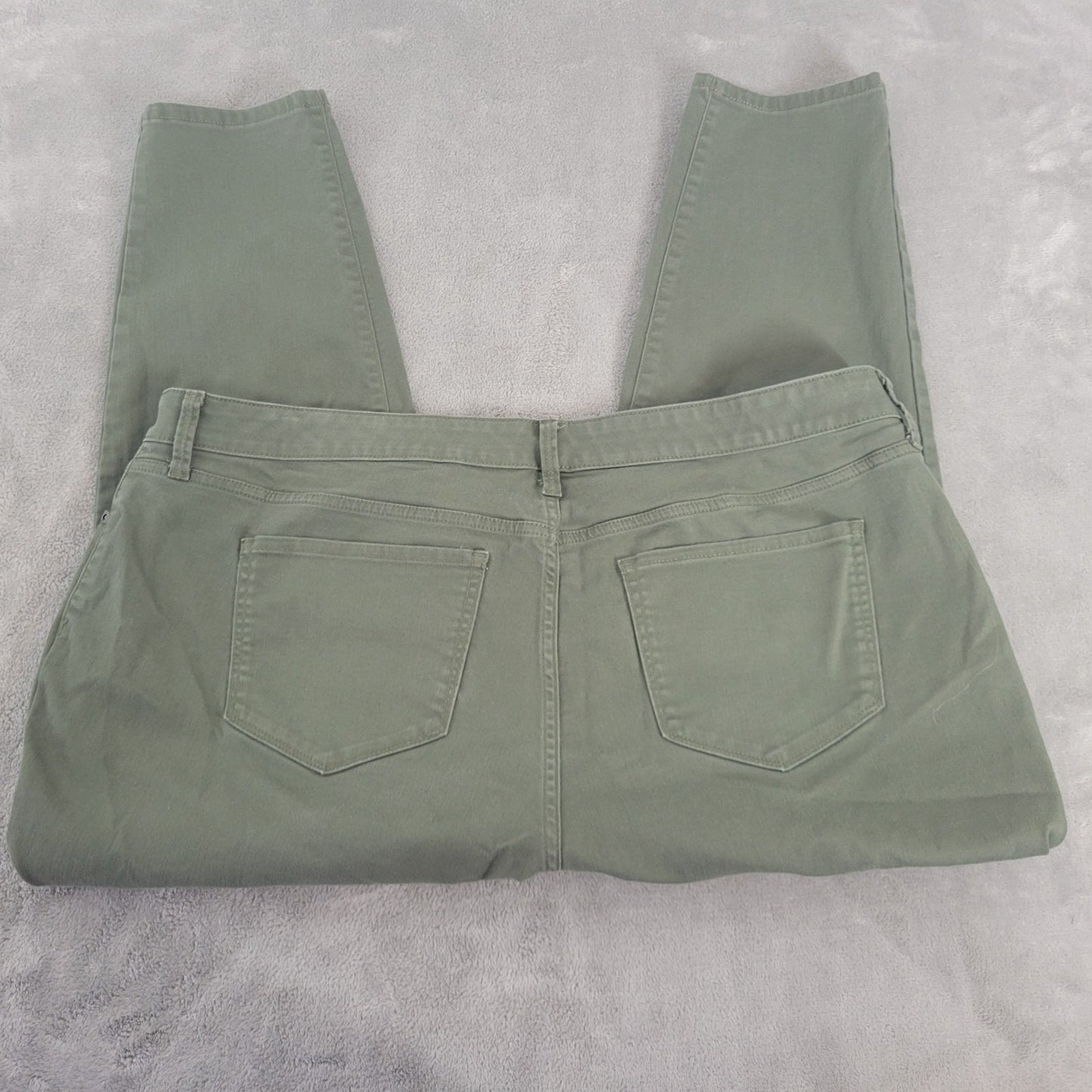 St Johns Bay Womens Jeans 24W Plus Cropped Skinny Leg Green Denim Zip Fly Comfy