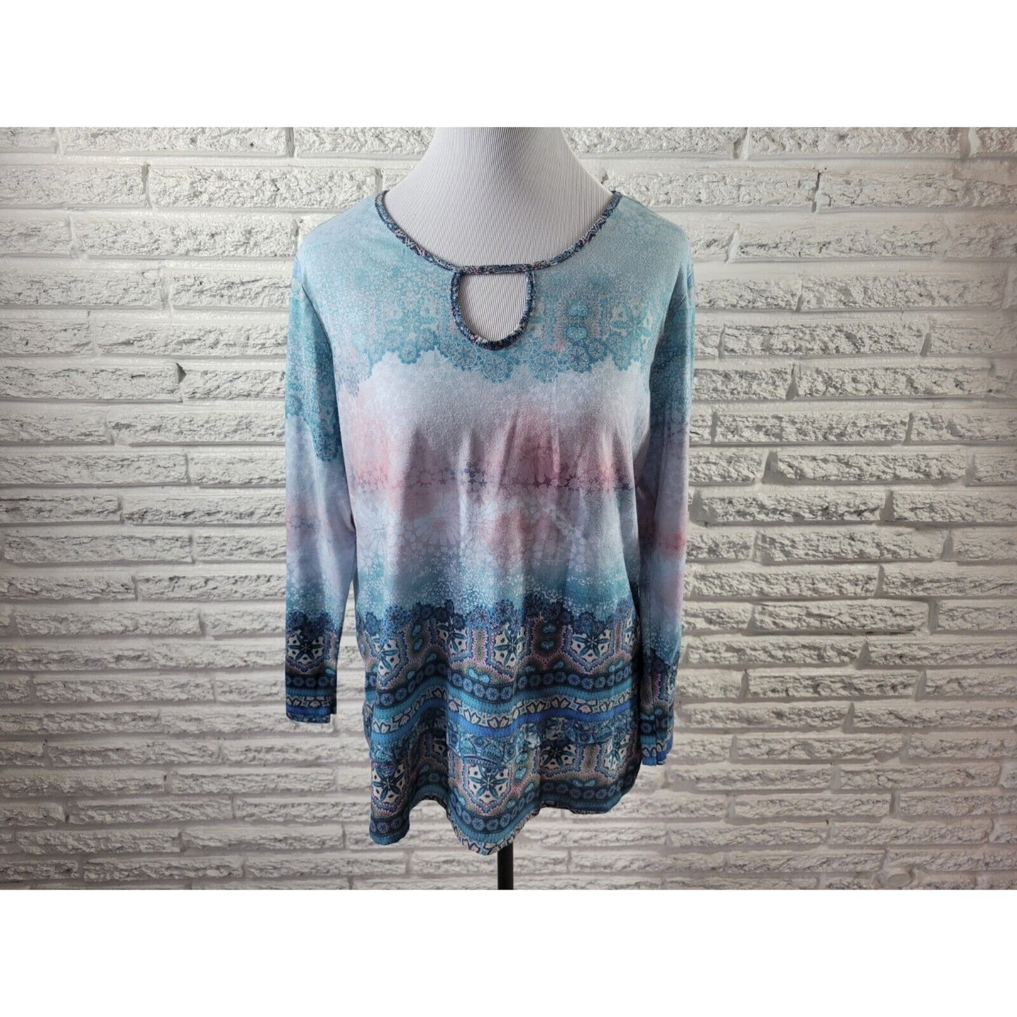 Live Let Live Women Top Extra Large Long Sleeve Blue Geometric Keyhole Casual