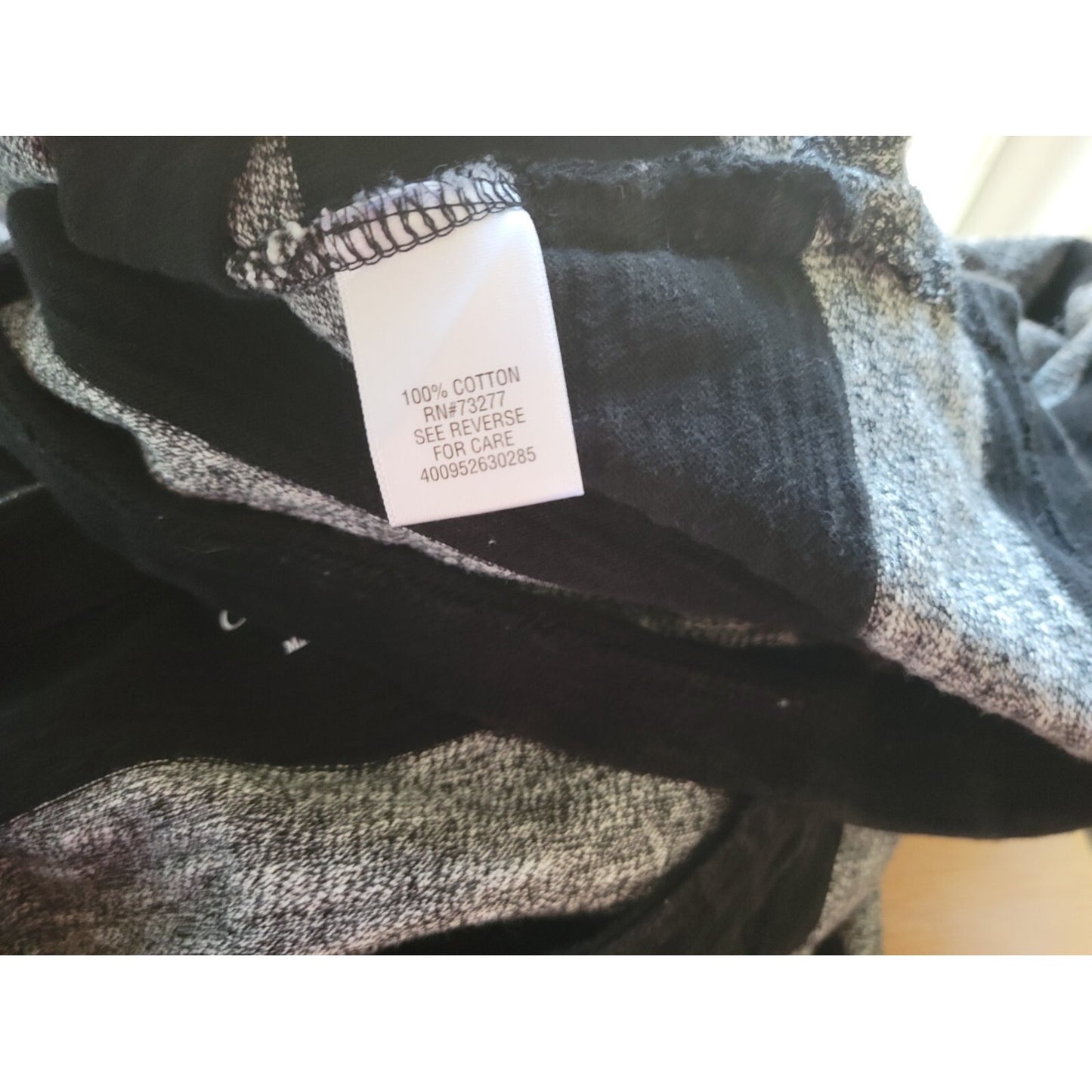 Croft Barrow Womens Sweater 2X Plus 3/4 Sleeve Zip Shoulder Black Gray Stripe