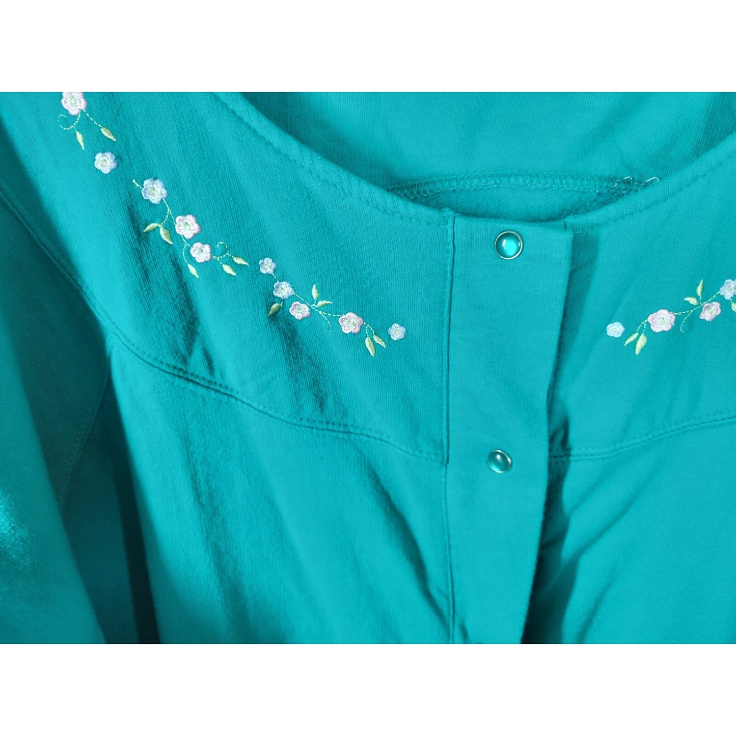 Comfort Choice Women Robe 3X Plus Long Sleeve Green Snap Up Embroider Loungewear