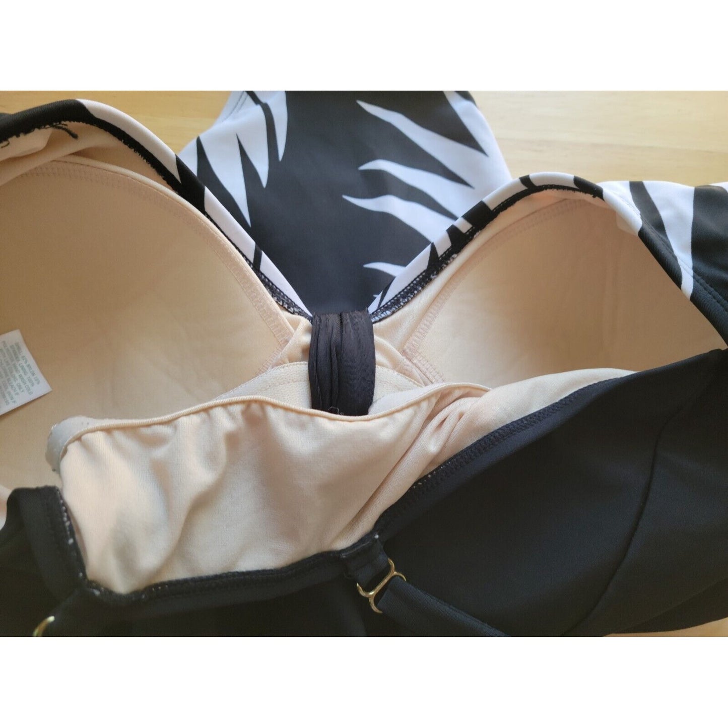 Kona Sol Womens Swimsuit 18W One Piece Spaghetti Strap Keyhole Black Floral