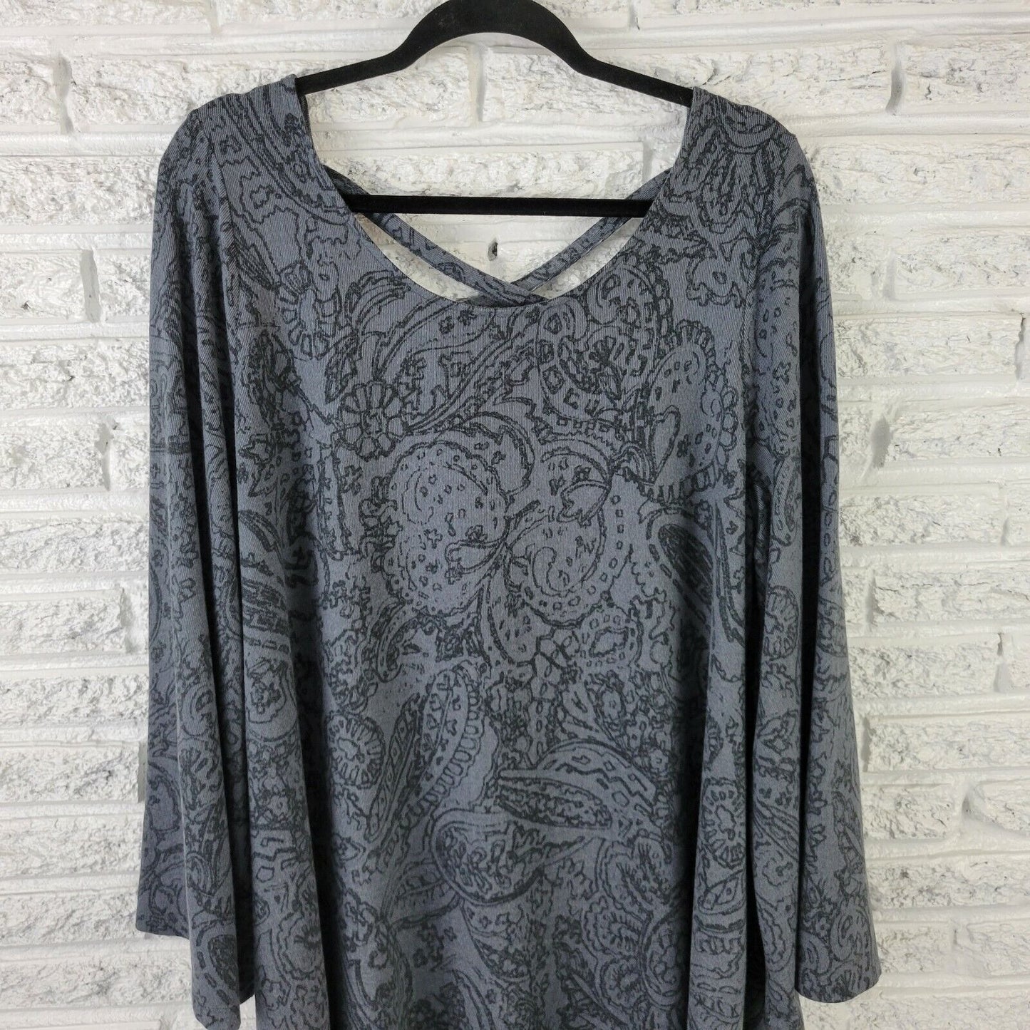 Boutique Women Dress 0X Plus Long Sleeve Gray Paisley Knee Length Lattice Back