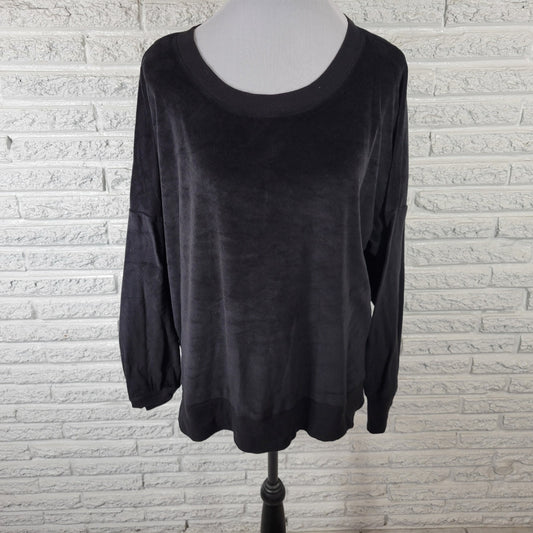 Secret Treasures Womens Pajama Top 2X Plus Long Sleeve Black Velour Poly Blend