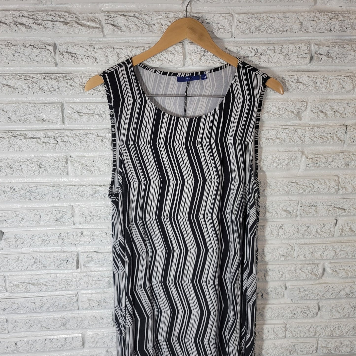 Apt 9 Womens Dress Extra Large Tank Mini Shift Black Stripe Lightweight Casual