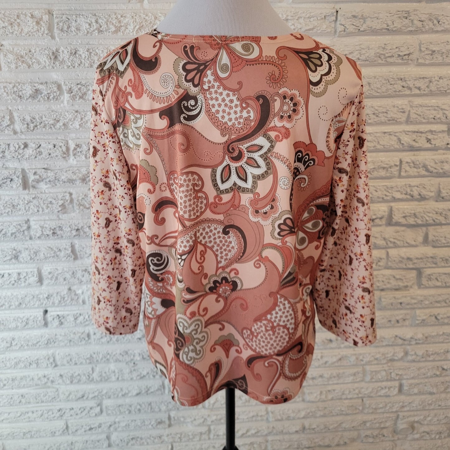 Judith Hart Womens Top Extra Large 3/4 Sleeve Orange Paisley Lightweight