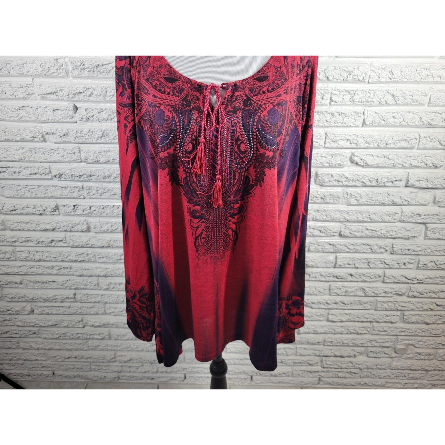Energe Womens Top 3X Tunic Long Sleeve Red Paisley Poly Blend Tassels Keyhole