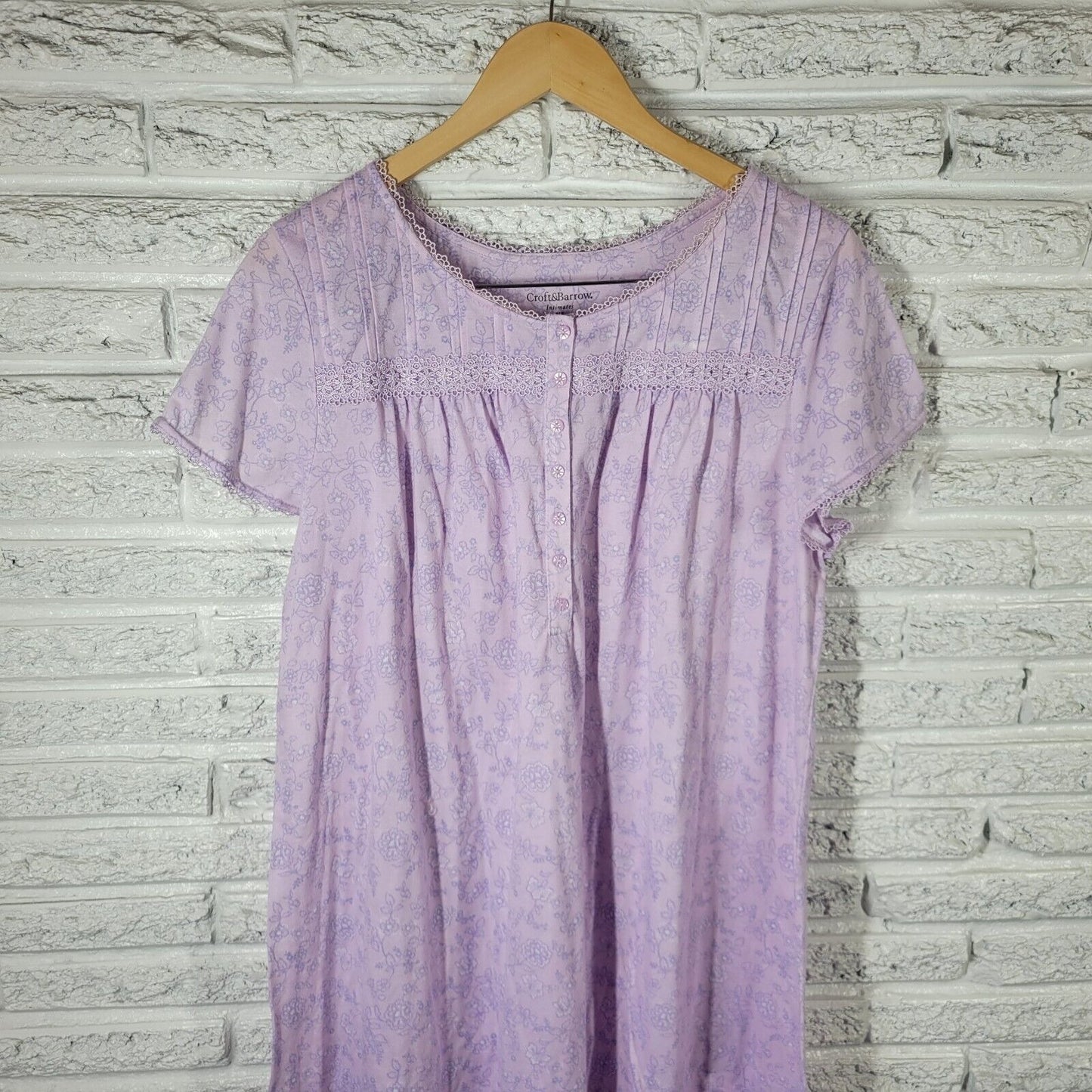Croft Barrow Women Nightgown XL Lavender Floral Lace Trim Lightweight Loungewear