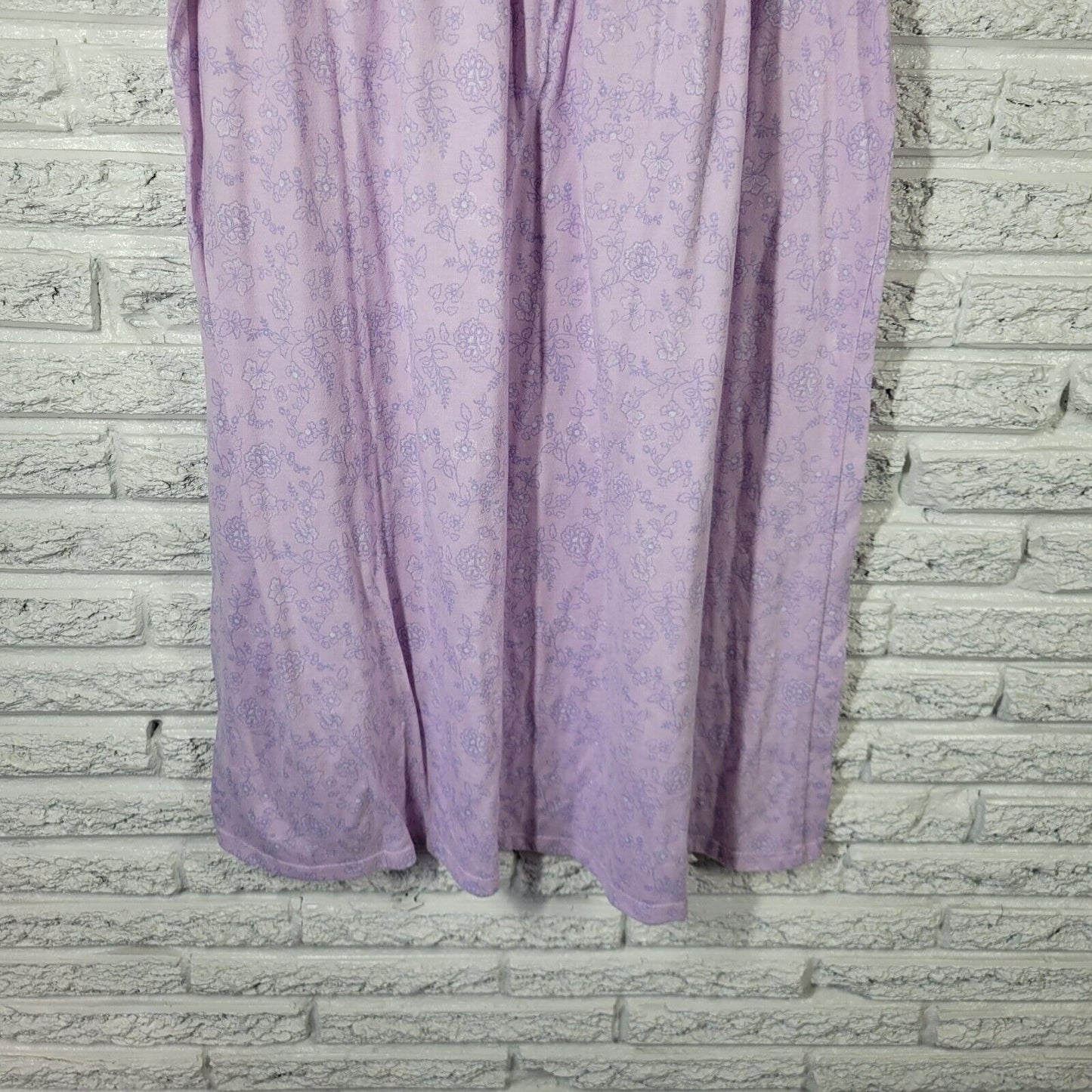 Croft Barrow Women Nightgown XL Lavender Floral Lace Trim Lightweight Loungewear