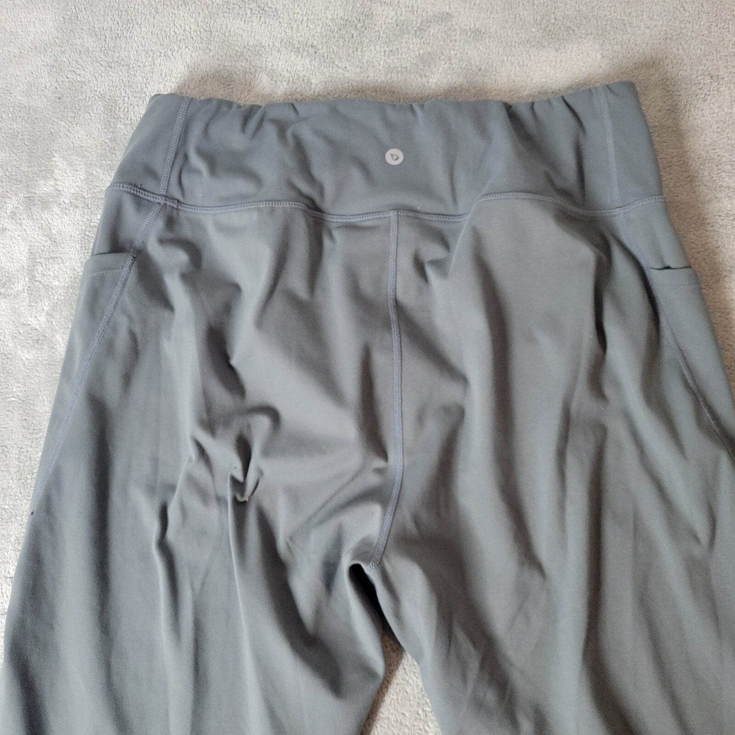 Baleaf Women Pants 2XL Plus Leggings Capri Pull On Gray Pockets Activewear Comfy