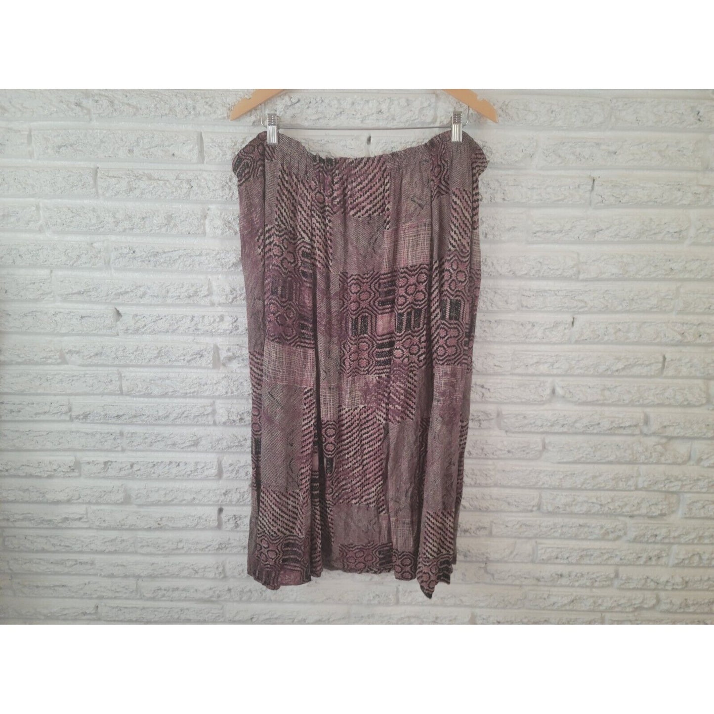 Vintage Carole Little Women Skirt 24 ALine Short Pull On Purple Geometric Rayon
