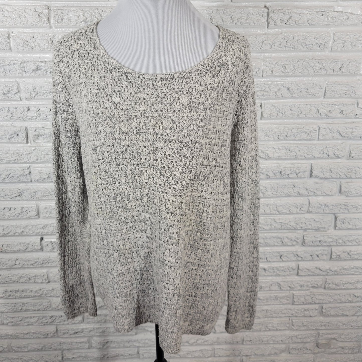 Liz Claiborne Womens Sweater Extra Large XL Long Sleeve Gray Open Knit Casual