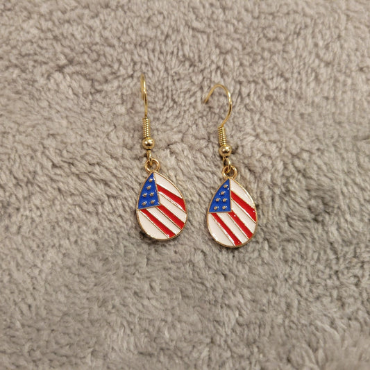 Fourth of July Patriotic Womens Earrings One Pair Teardrop Flag Hanging Dangle