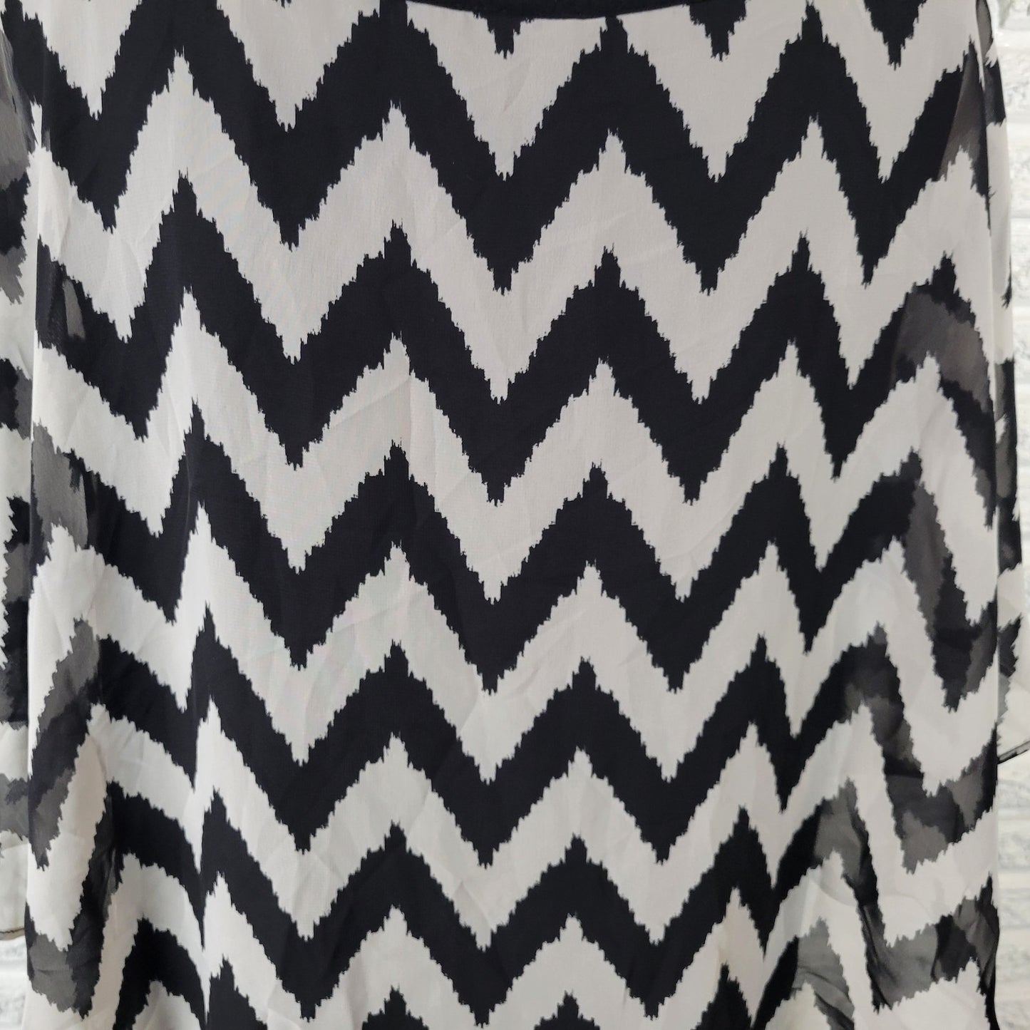 Alyx Womens Top 2X Plus Kimono Sleeve Black White Zig Zag Lightweight Lined