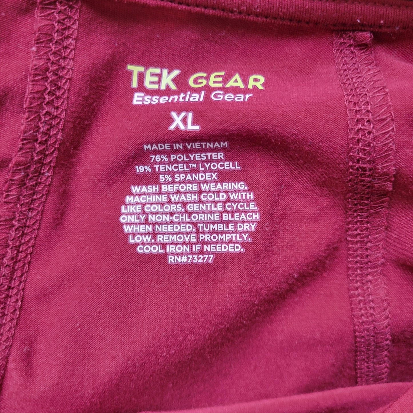 Tek Gear Womens Top XL Tee Essential Long Sleeve Maroon Red Comfy Poly Blend