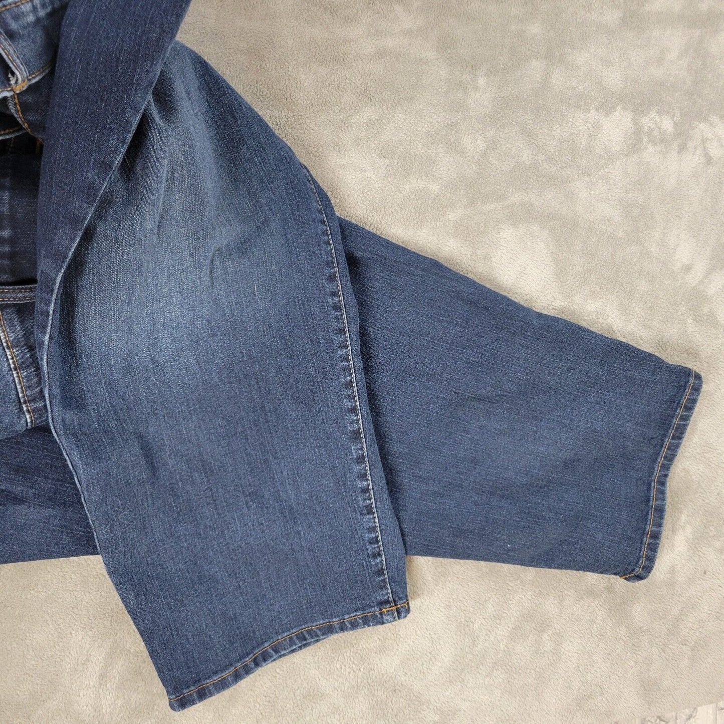 Catherines Right Fit Womens Jeans 32WP Straight Leg Dark Blue Denim Zip Fly