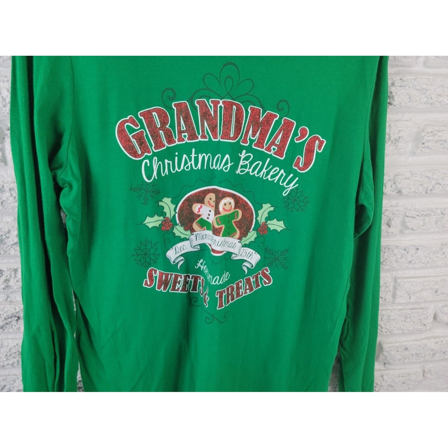 Christmas Womens Shirt 2XL Tee Grandmas Bakery Glitter Green Cotton Long Sleeve