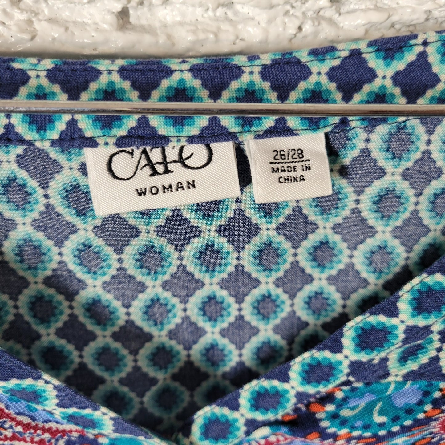 Cato Womens Top 26 28 Plus Long Sleeve Blue Red Geometric Lightweight Rayon