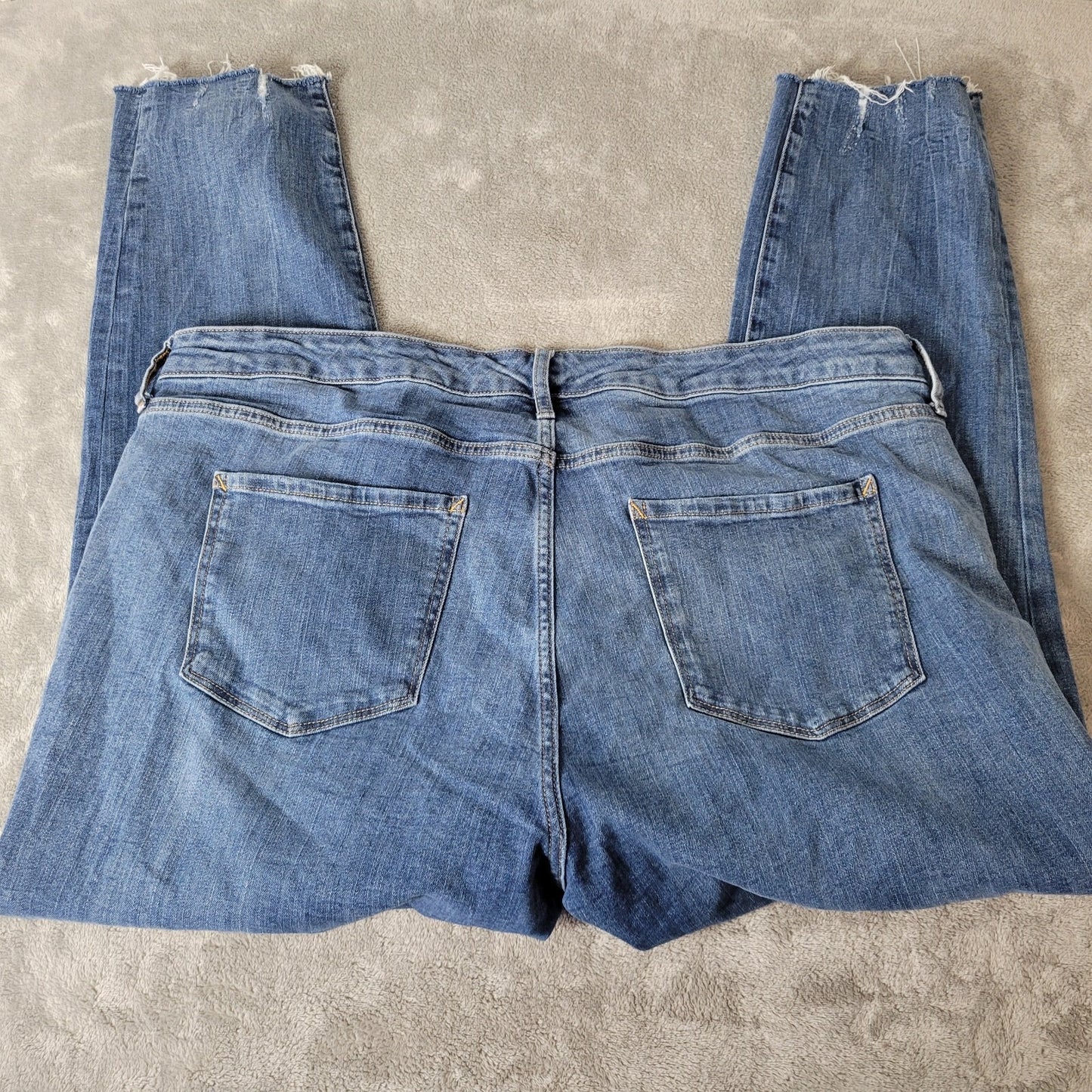 Ana Womens Jeans 22W Plus Curvy Skinny Medium Blue Denim Frayed Hems Zip Fly