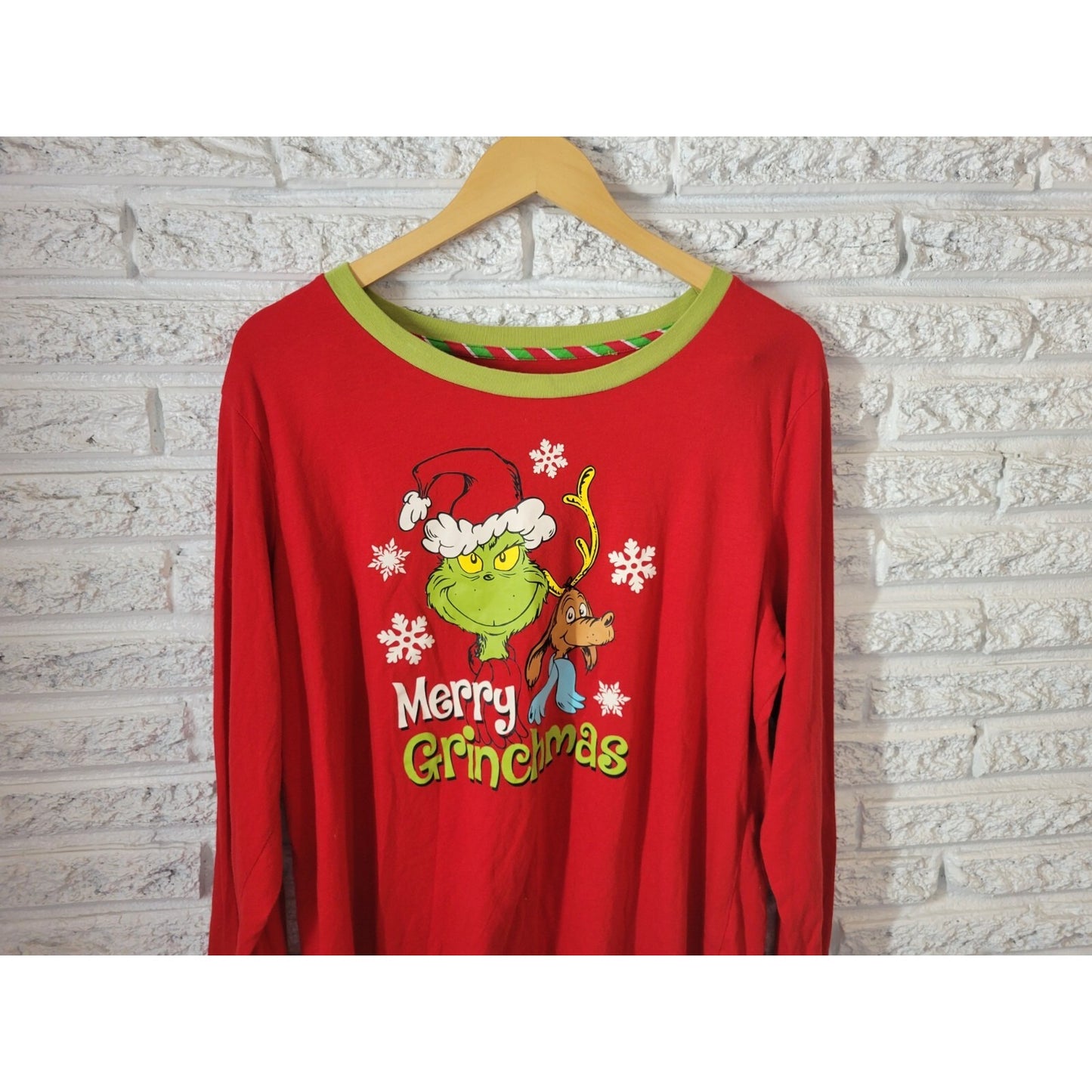 Christmas Dr Seuss Grinch Women Top XL 16 18 Long Sleeve Pajama Red Cotton Blend