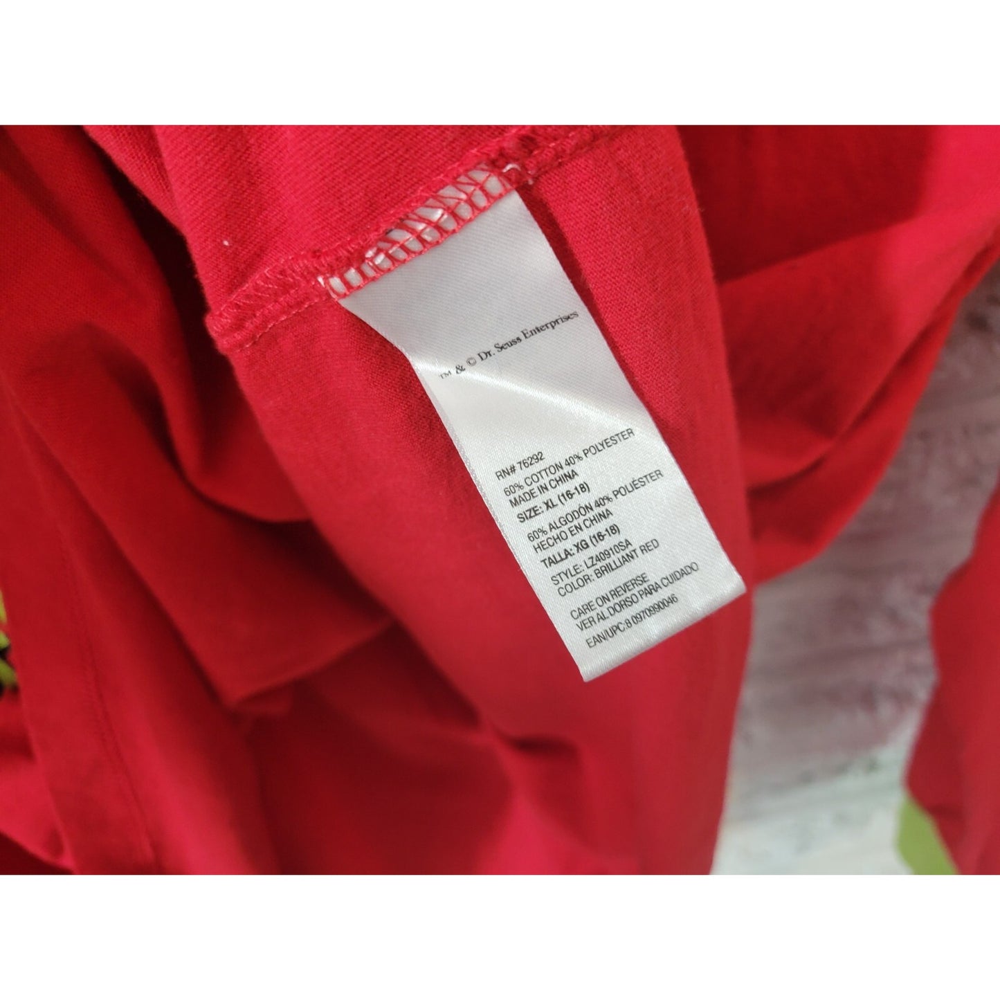 Christmas Dr Seuss Grinch Women Top XL 16 18 Long Sleeve Pajama Red Cotton Blend