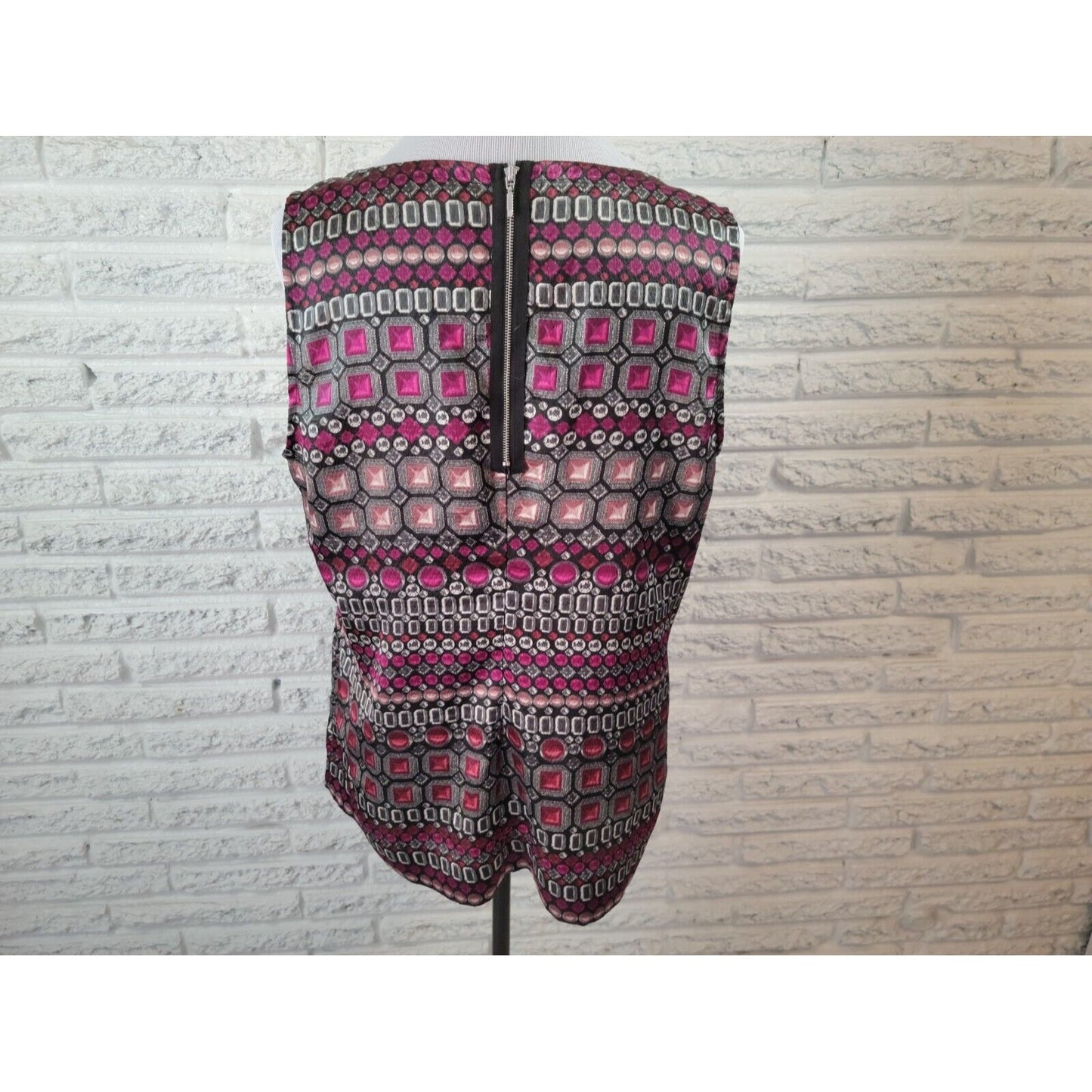 Apt 9 Womens Top Extra Large XL Tank Zip Back Slick Sleeveless Pink Geometric