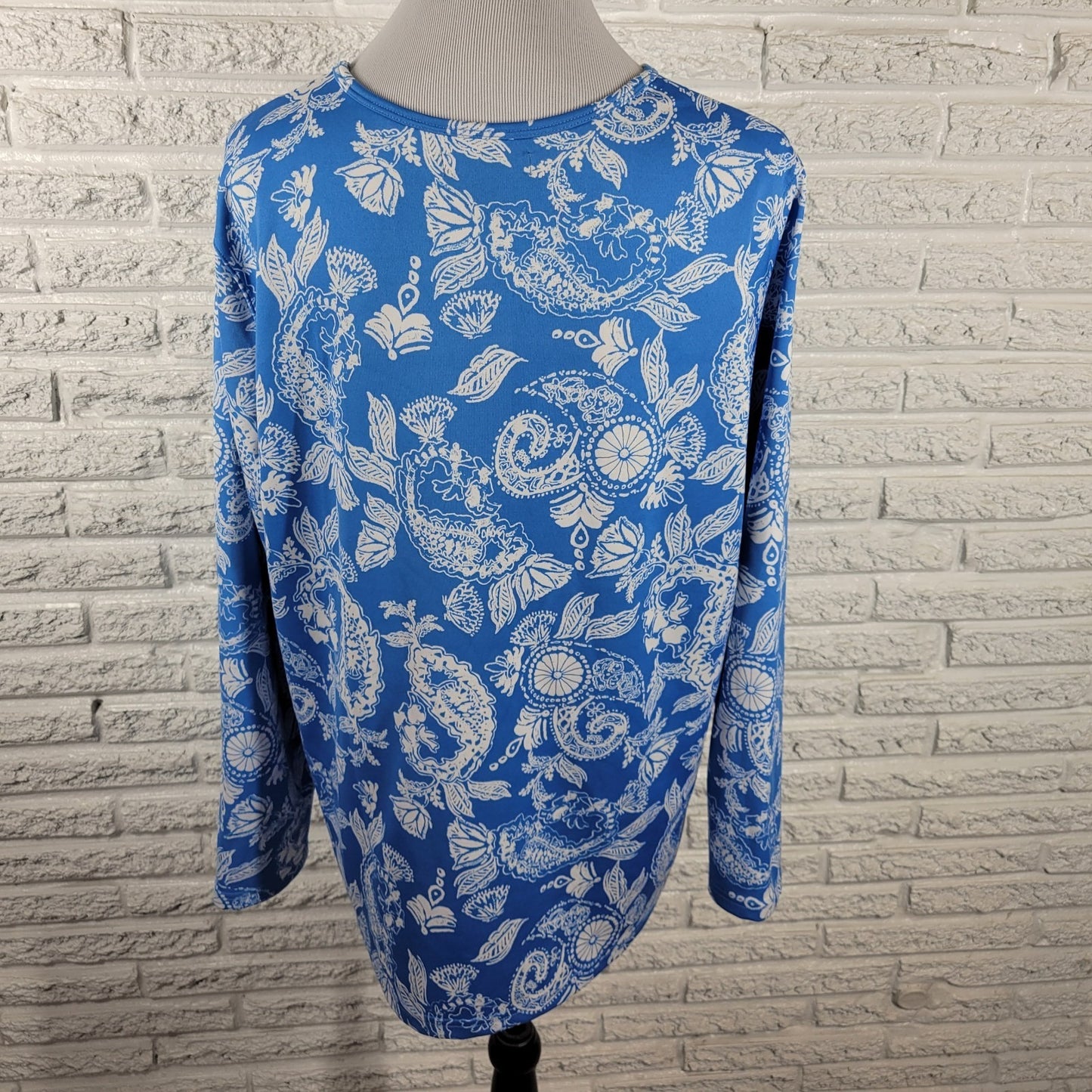 Bessie Cai Womens Top 1X Plus Long Sleeve Blue Floral Poly Blend Casual Comfy